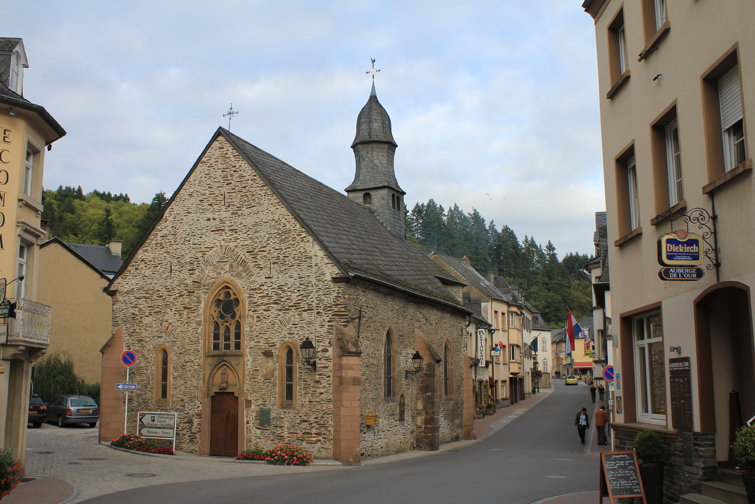 Luxembourg, Travels, Vianden city, Luxembourg, 2500x1670 HD Desktop