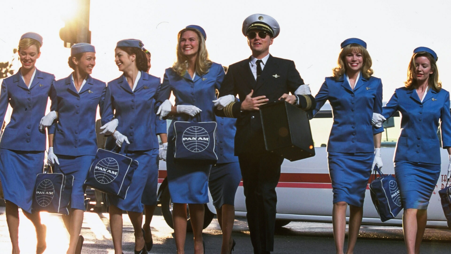 Catch Me If You Can, Must-watch movies, Engrossing storytelling, Cat-and-mouse game, 1920x1080 Full HD Desktop