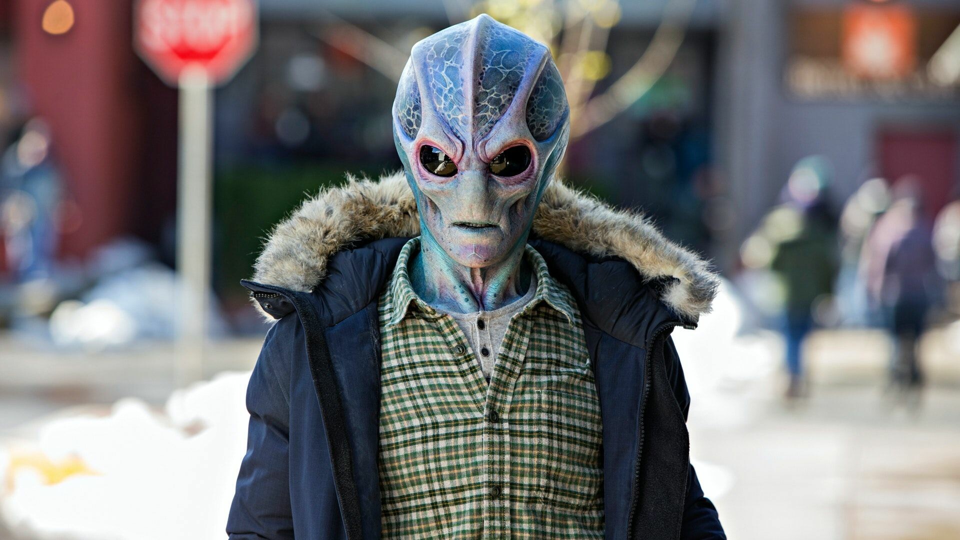 Resident Alien, Alien visitor, Small town chaos, Picture-perfect disguise, 1920x1080 Full HD Desktop