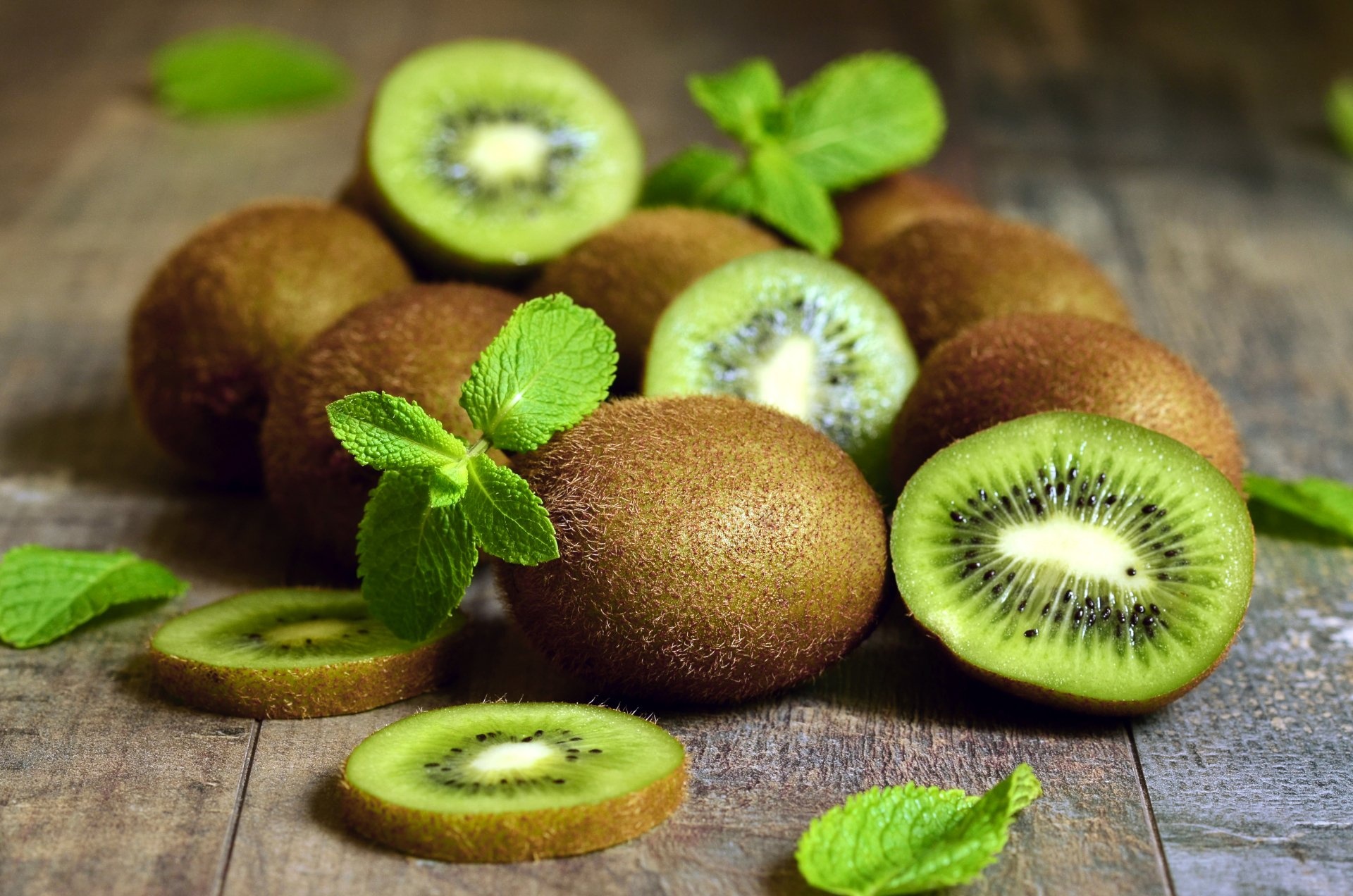 4K Ultra HD kiwi wallpapers, Stunning visuals, Crisp and clear, Incredible detail, 1920x1280 HD Desktop