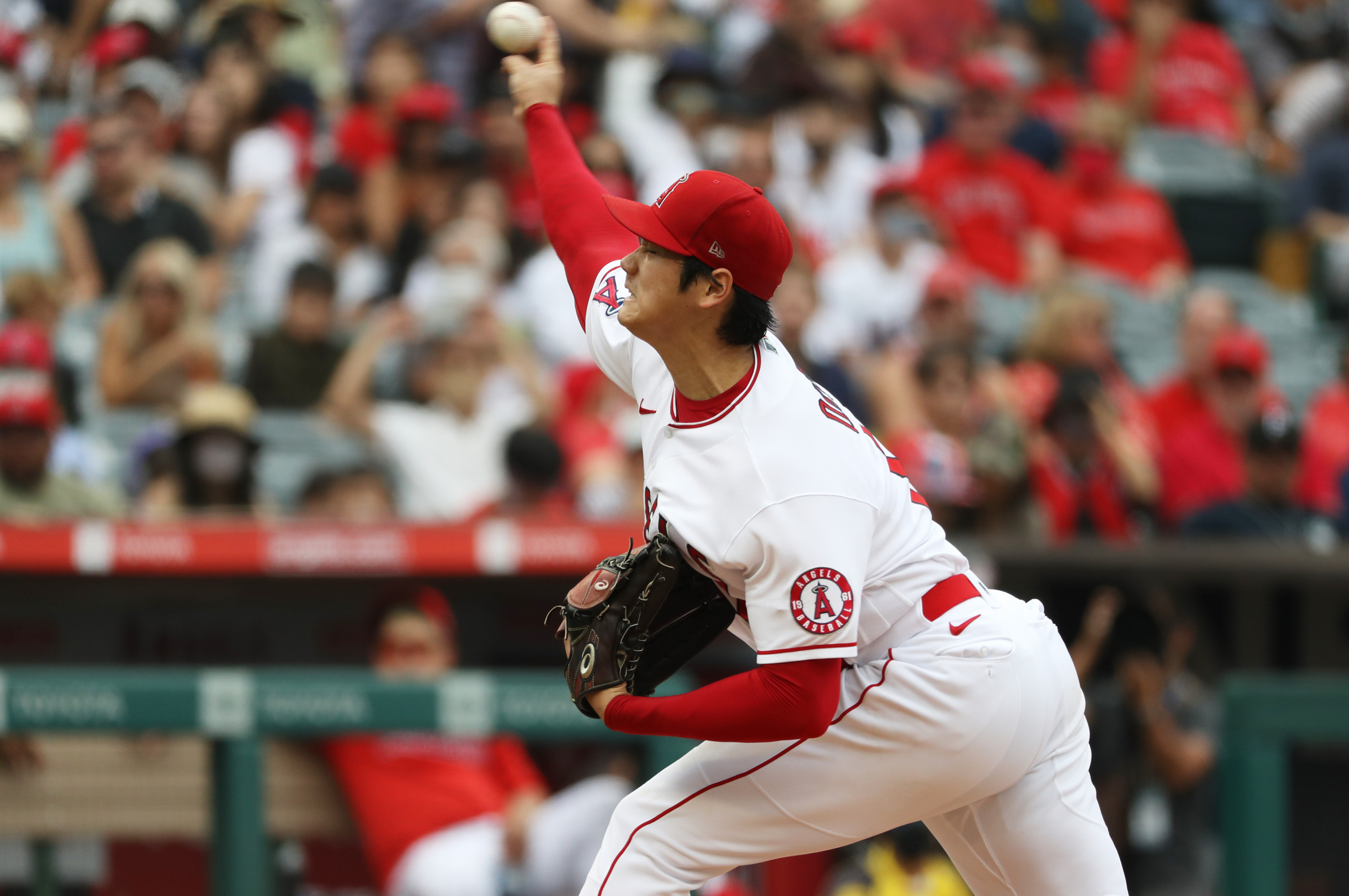 3 moves for the Los Angeles Angels, Offseason plans, Strategic roster changes, Team improvement, 3200x2130 HD Desktop