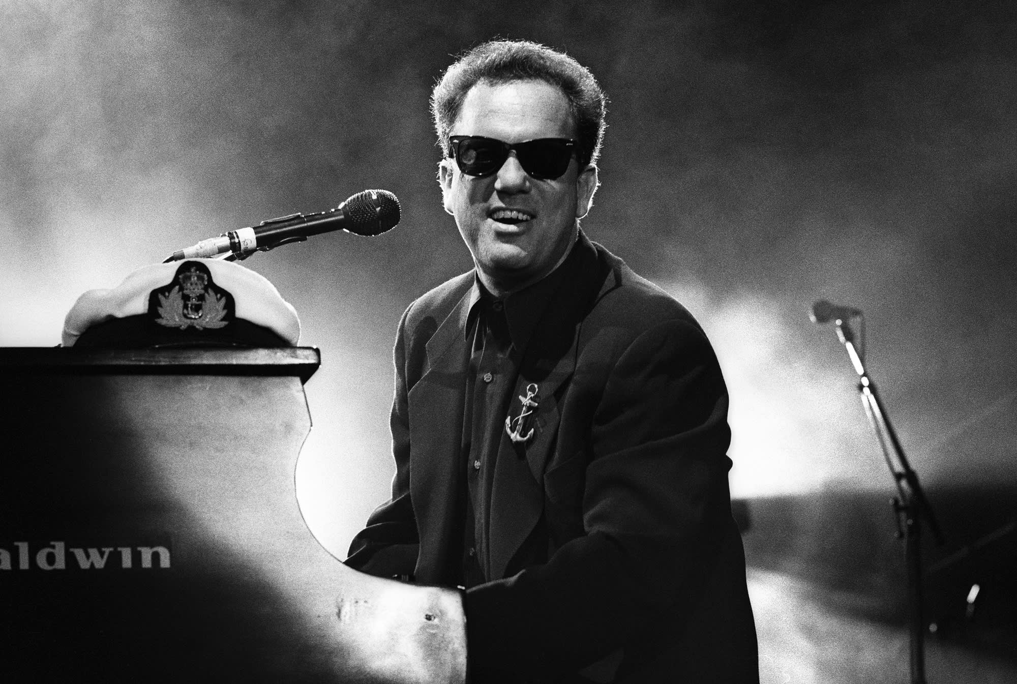 Billy Joel, New Dad, Parenthood, Responsibility, 2000x1350 HD Desktop