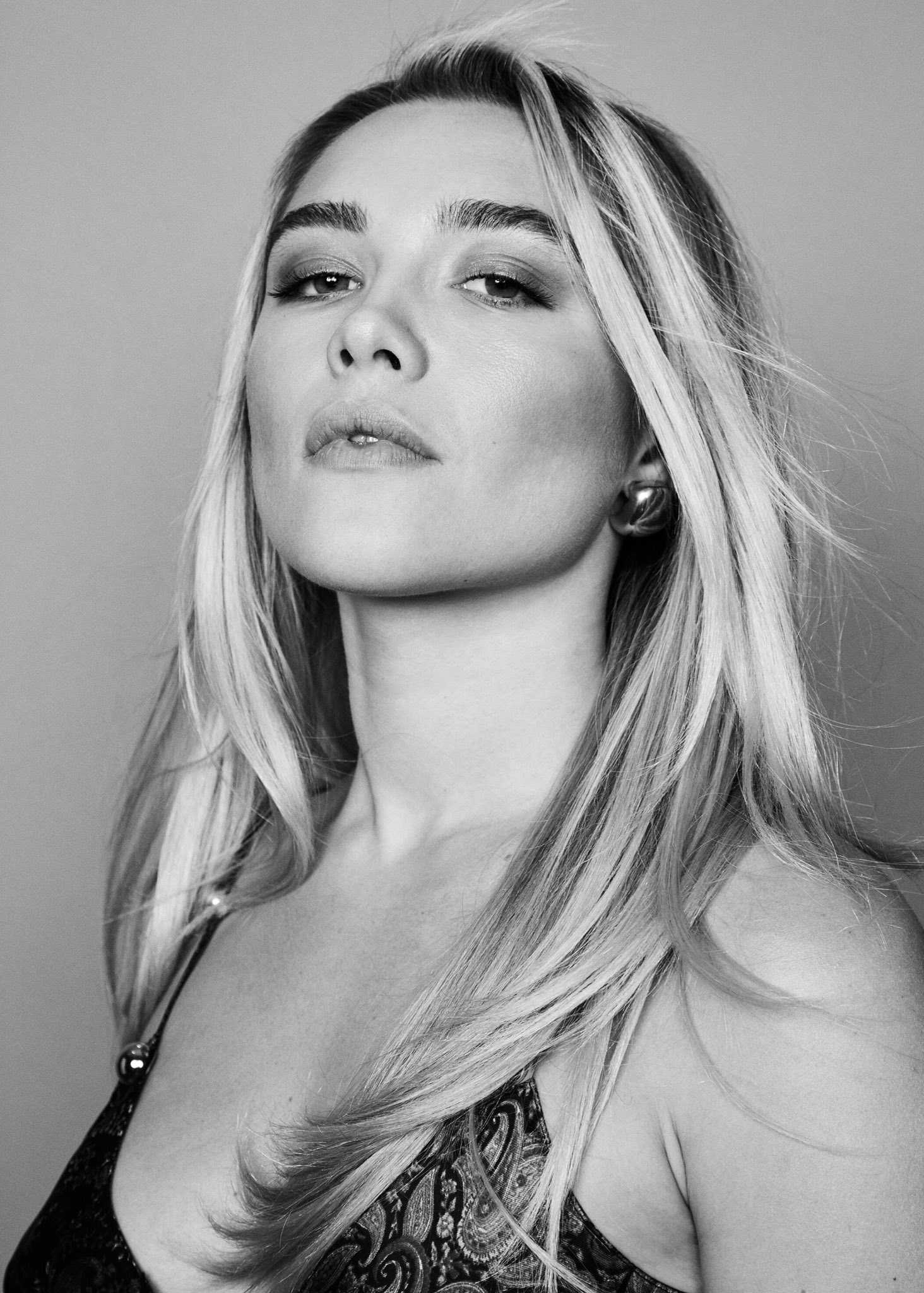 Florence Pugh, Wallpapers, HD, 1470x2050 HD Phone
