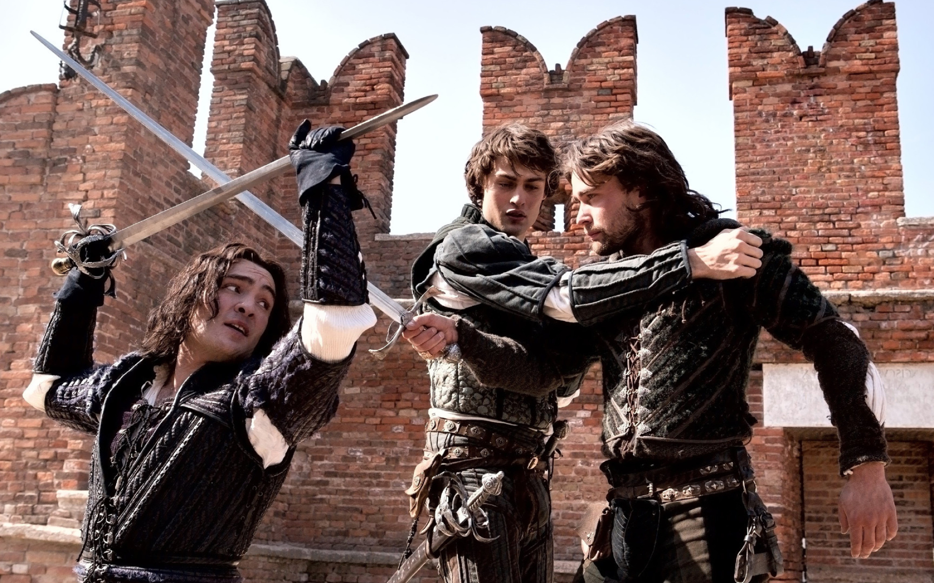 Mercutio, Tybalt, and Romeo, Romeo + Juliet Wallpaper, 1920x1200 HD Desktop