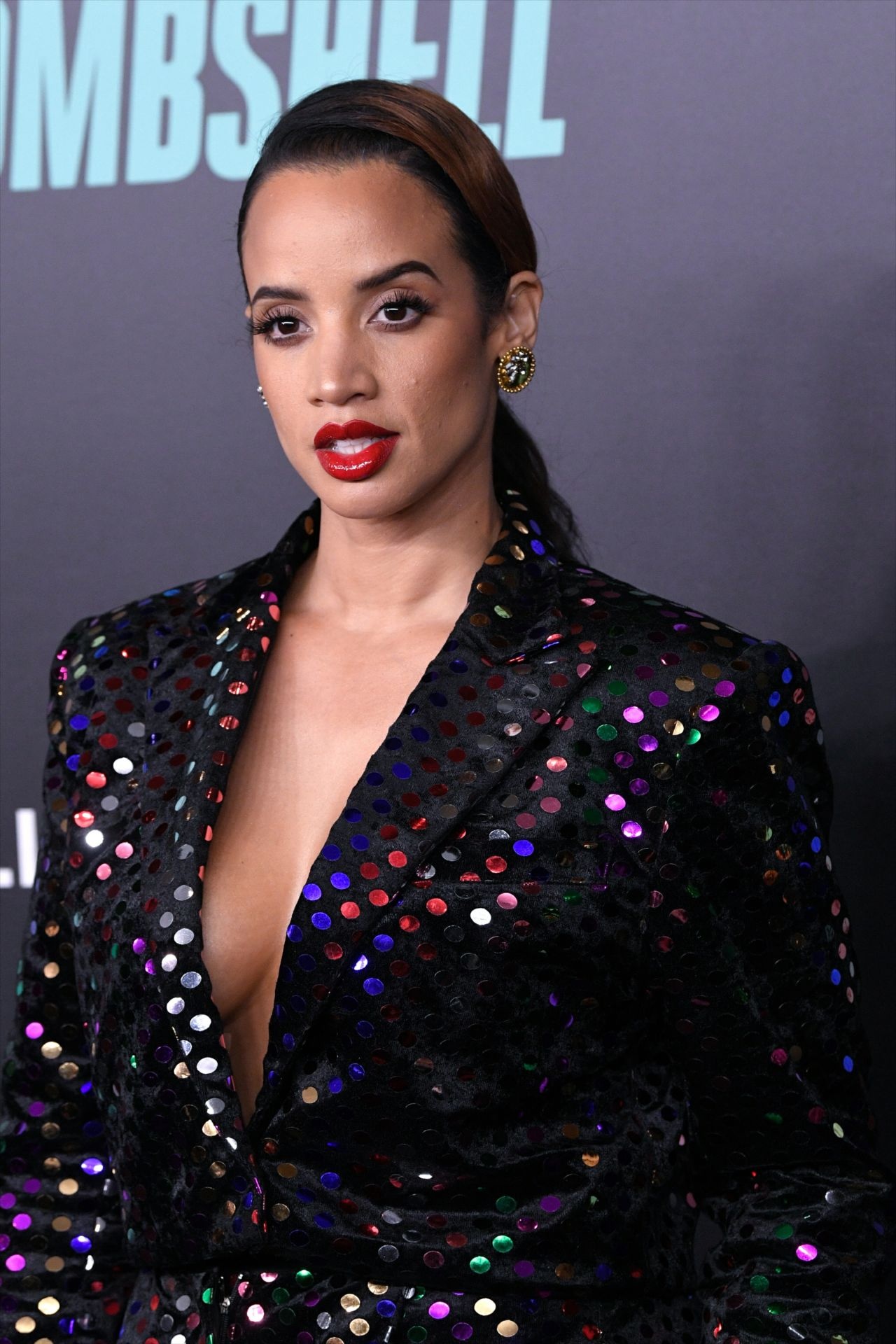 Dascha Polanco style, Fashion inspiration, Celebrity outfits, Celebmafia, 1280x1920 HD Phone