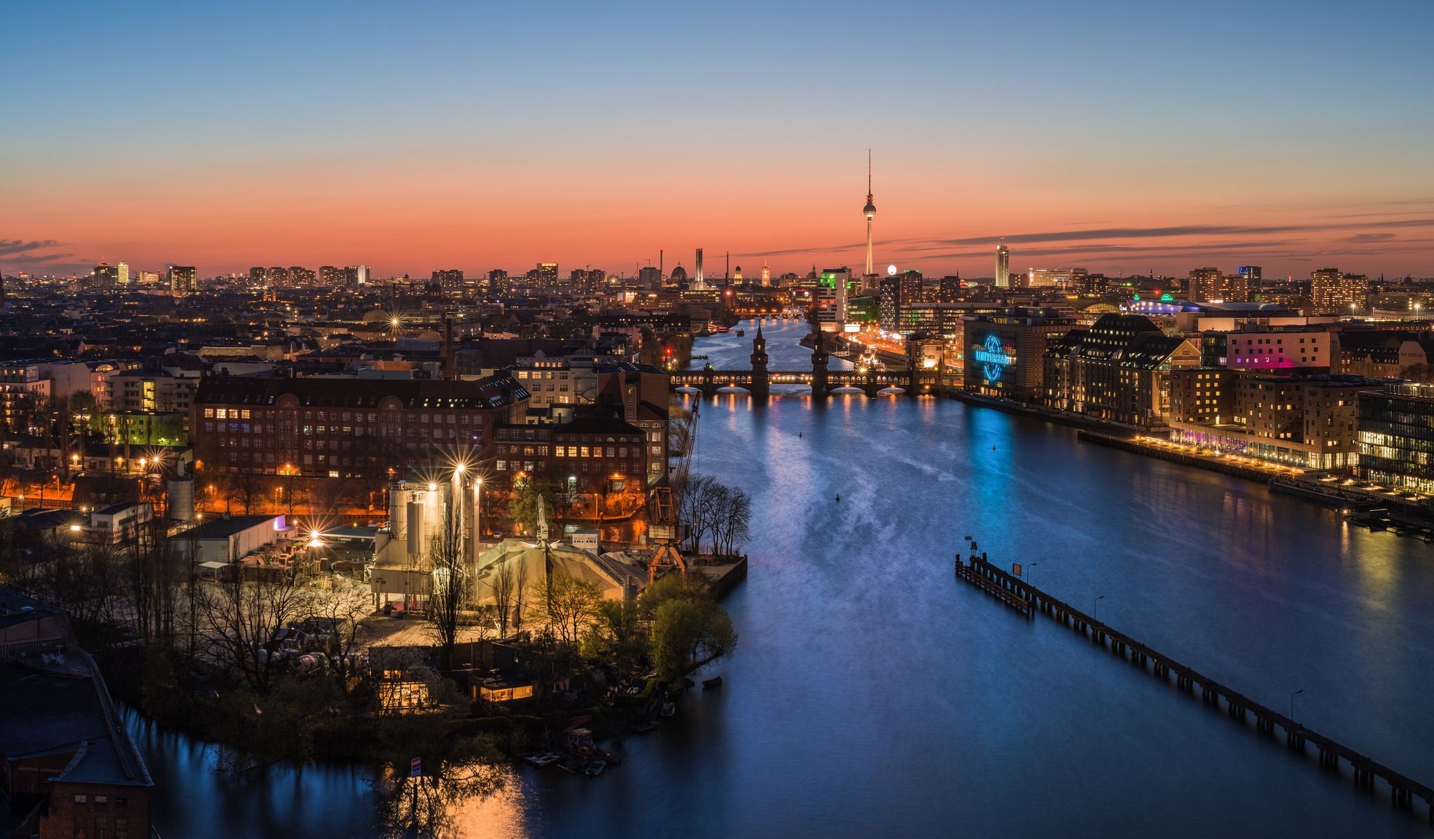 Berlin Skyline, Mediaspree district, Dynamic city, German capital, 2050x1200 HD Desktop