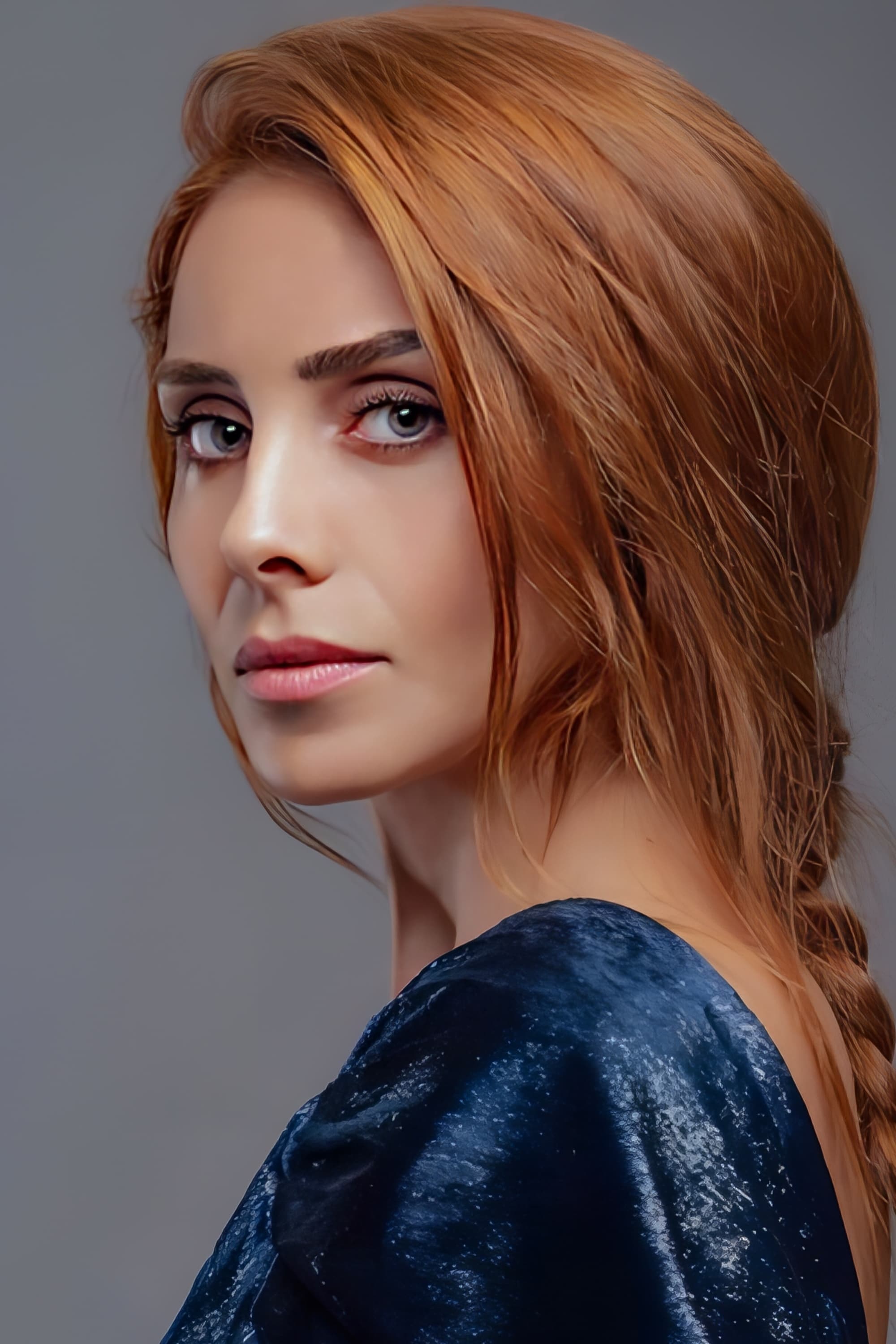 Nur Fettahoglu, Turkish TV star, Profile images, Movie database, 2000x3000 HD Phone