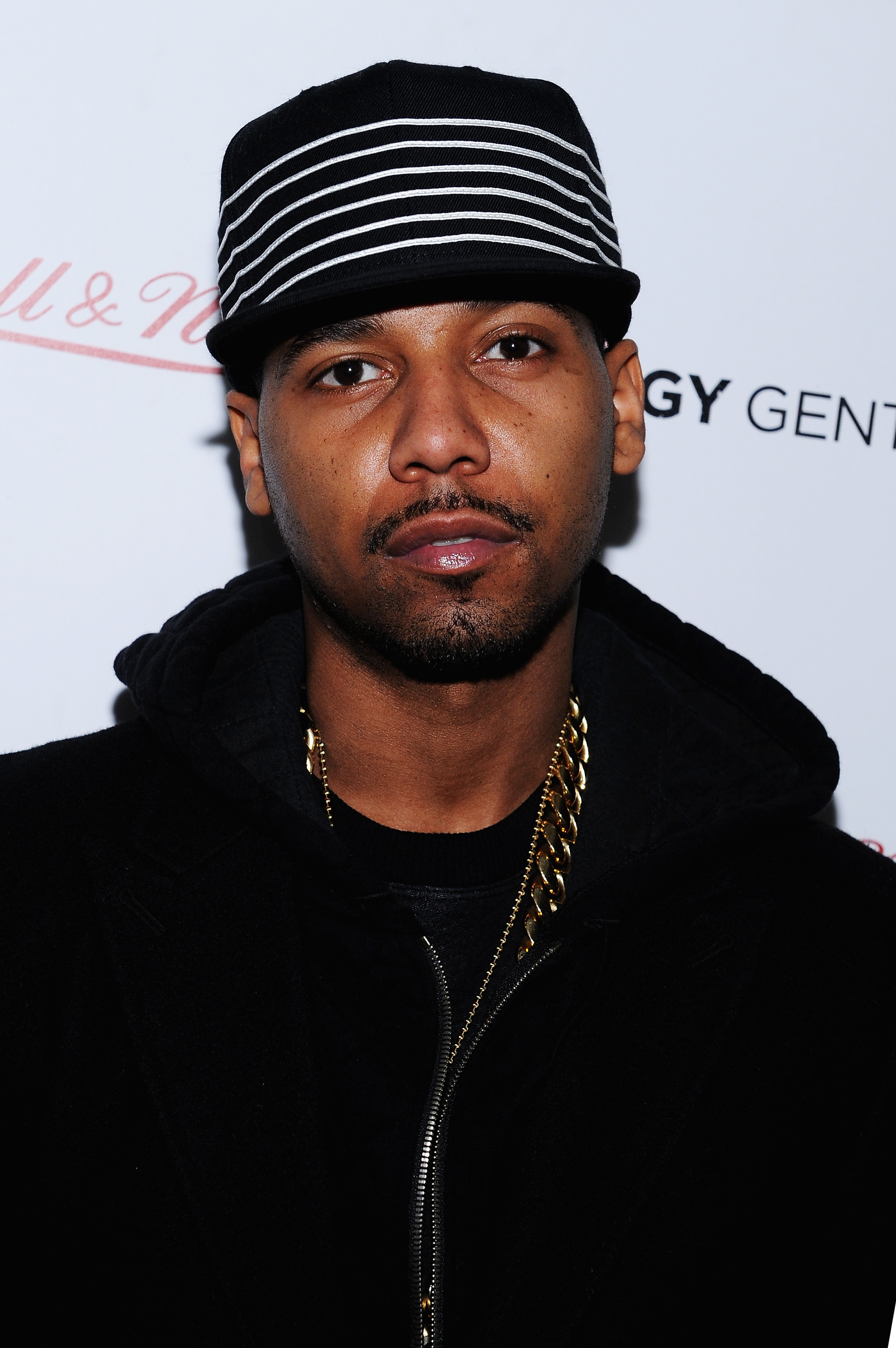 Juelz Santana, Surrenders to authorities, Vibe. com, 2150x3240 HD Phone