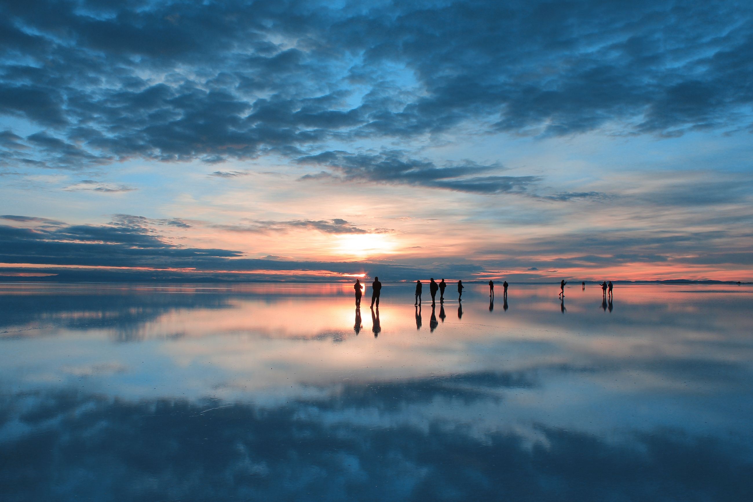 Salar de Uyuni, Bolivia South America travel, 2600x1740 HD Desktop