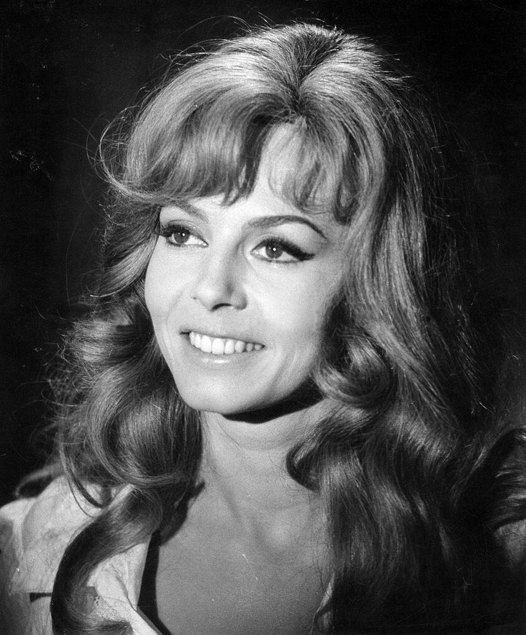 Michelle Mercier, Film, Celebrities, 1790x2160 HD Phone