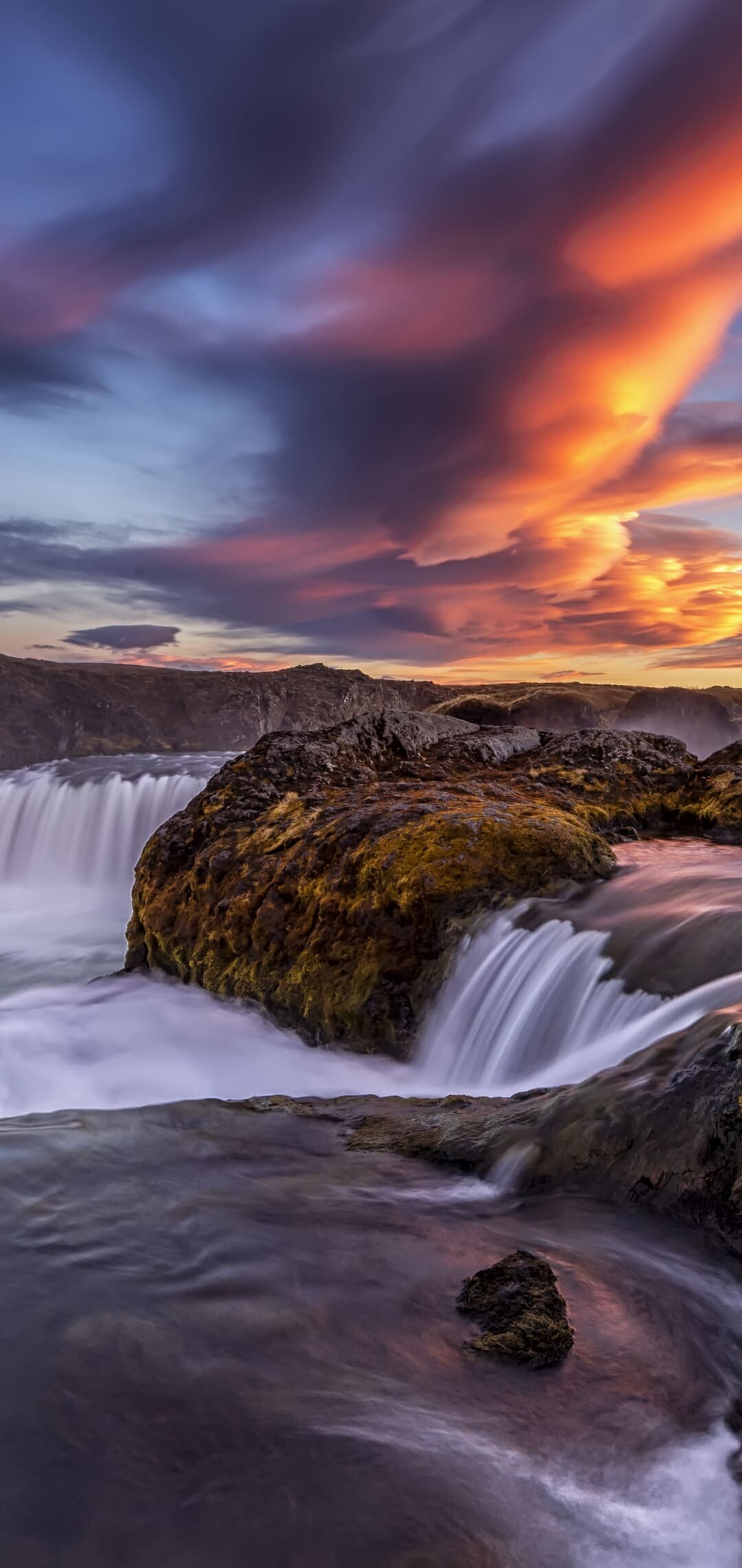 4K background, Mesmerizing waterfall, Nature's tranquility, Immersive beauty, 1080x2280 HD Phone