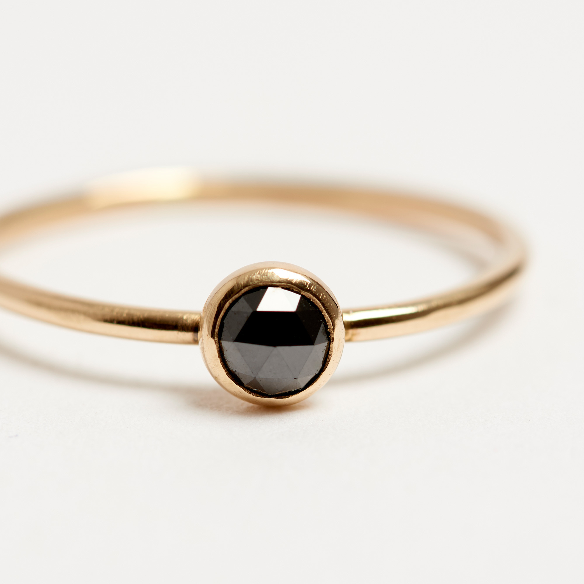 Ring, Black Diamond Wallpaper, 2000x2000 HD Phone