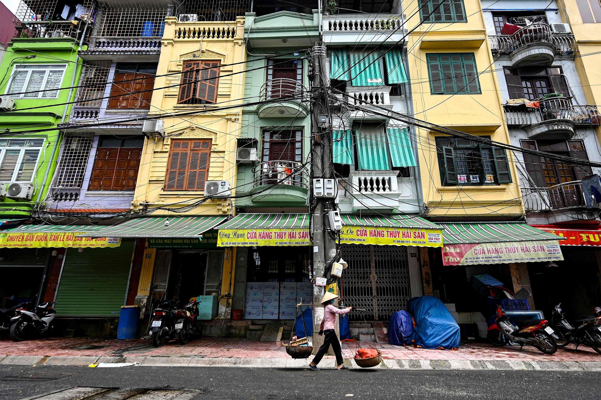 Tube houses of Hanoi, Vietnamese cityscape, Historical architecture, Daily Sabah, 2500x1670 HD Desktop