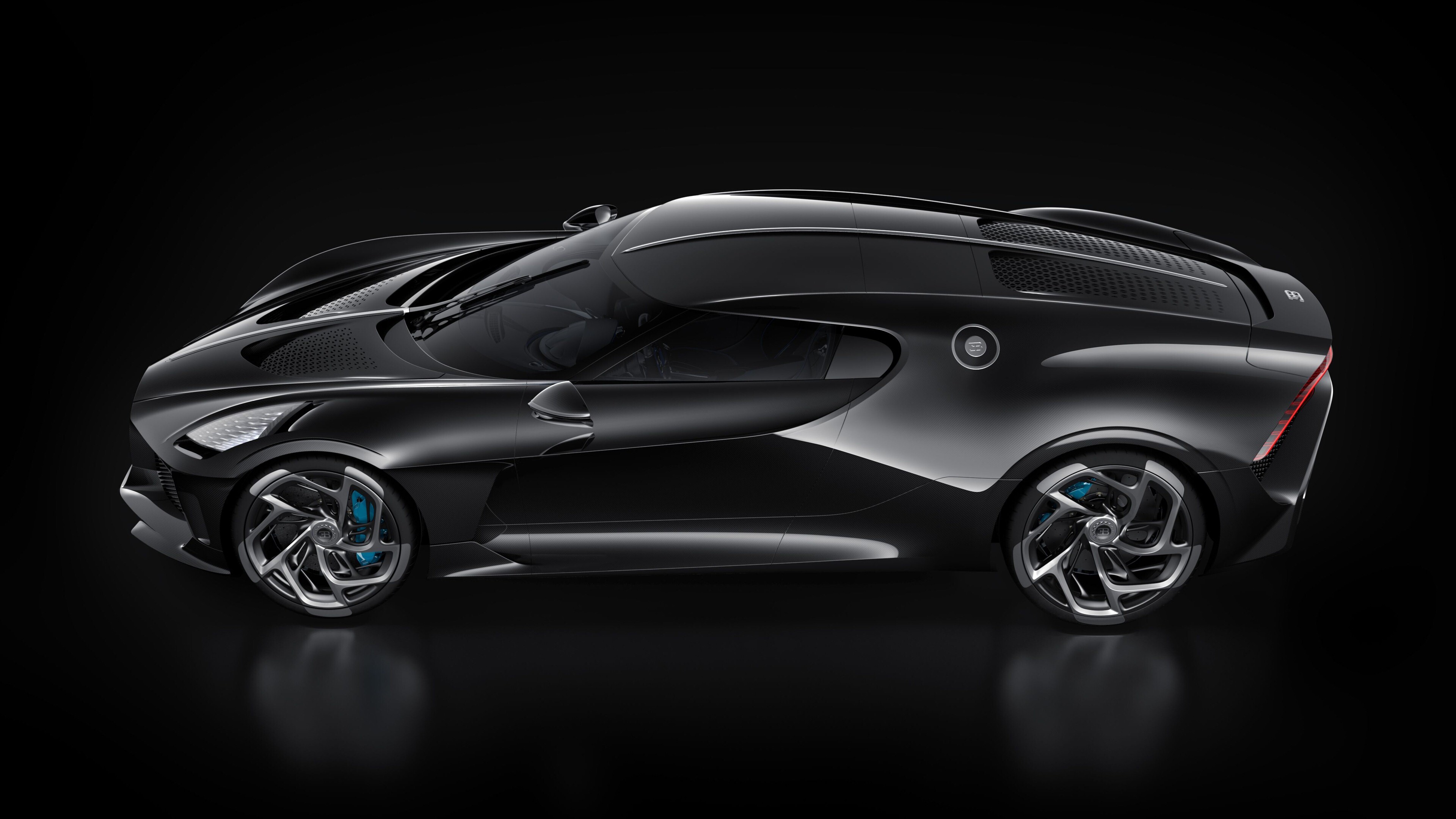 Bugatti La Voiture Noire, Side view wallpaper, 3840x2160 4K Desktop