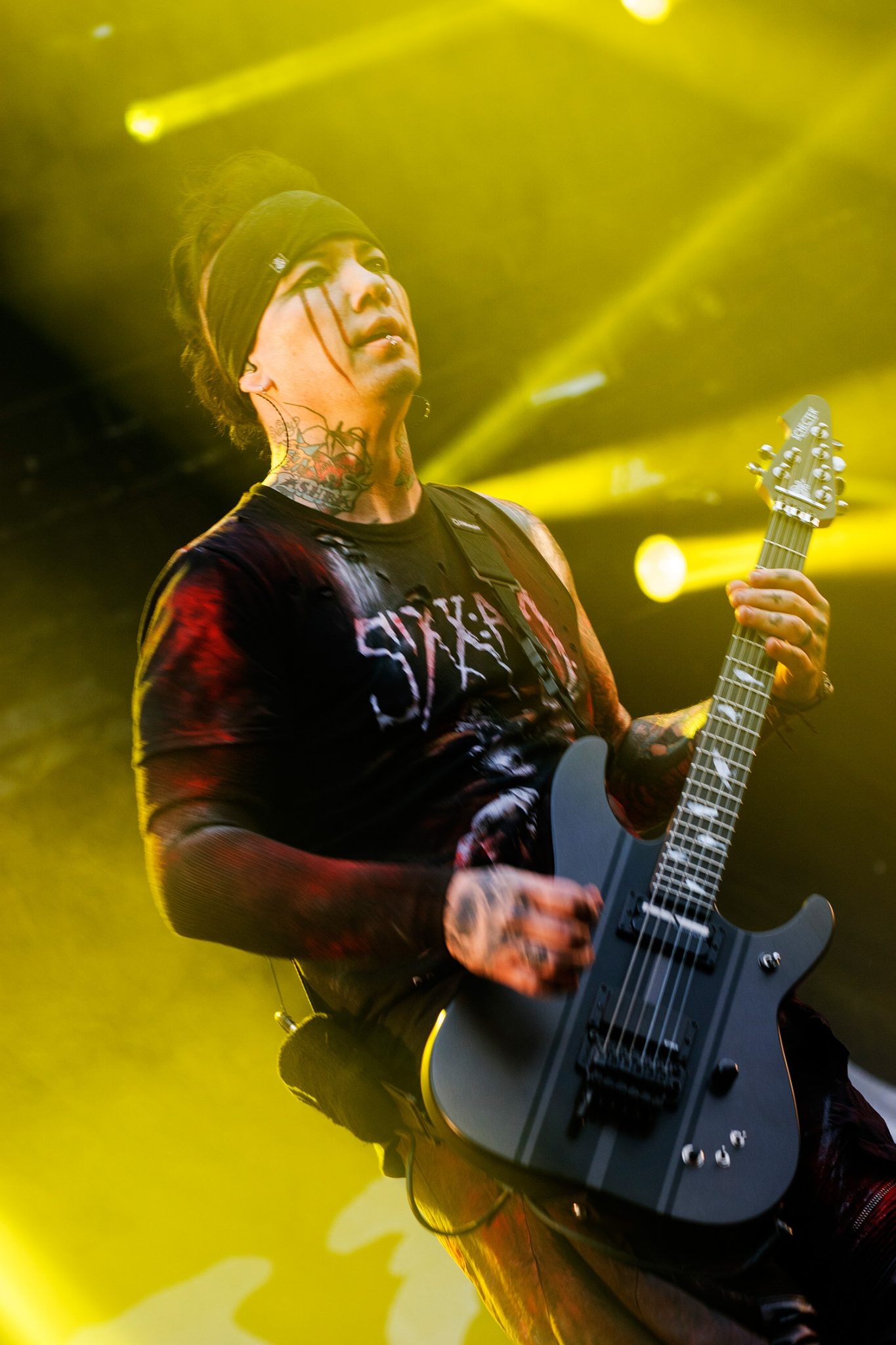 DJ Ashba, Tons of Rock 2016, Stunning photo, GHFoto, 1370x2050 HD Phone