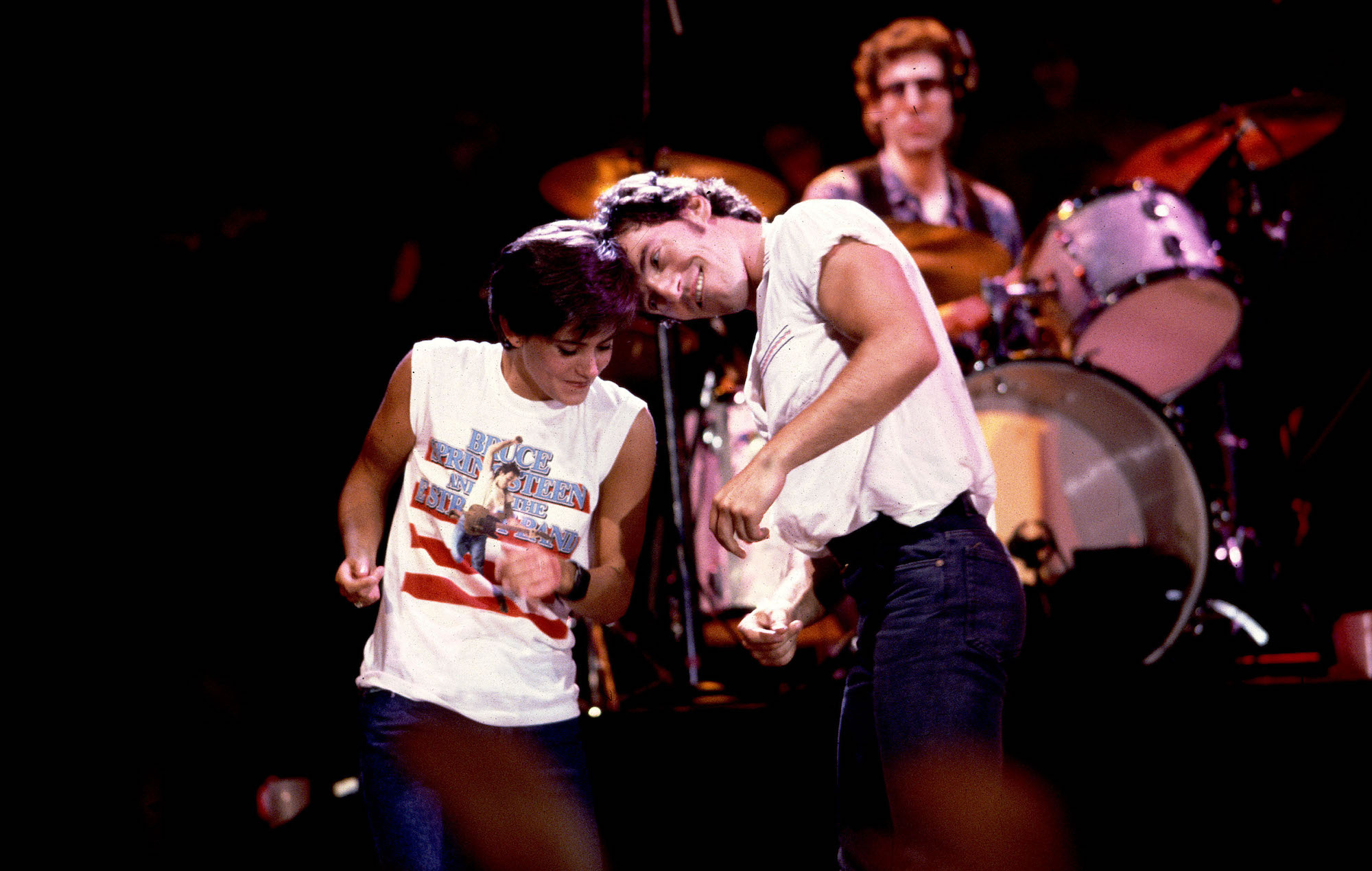 Bruce Springsteen, Courteney Cox audition, Dancing in the Dark video, Memorable moments, 2000x1270 HD Desktop