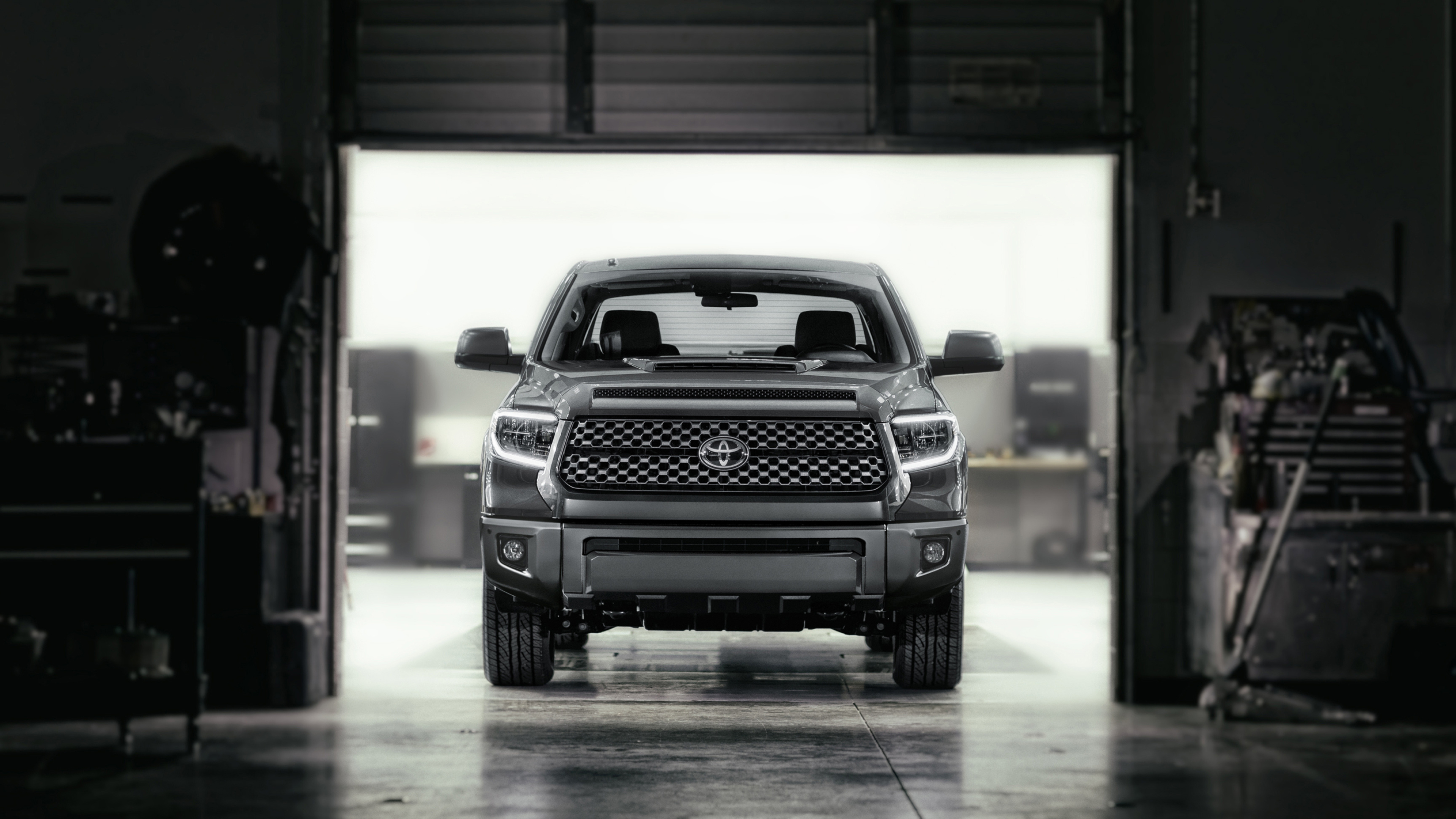 Garage, Toyota Tundra Wallpaper, 3840x2160 4K Desktop