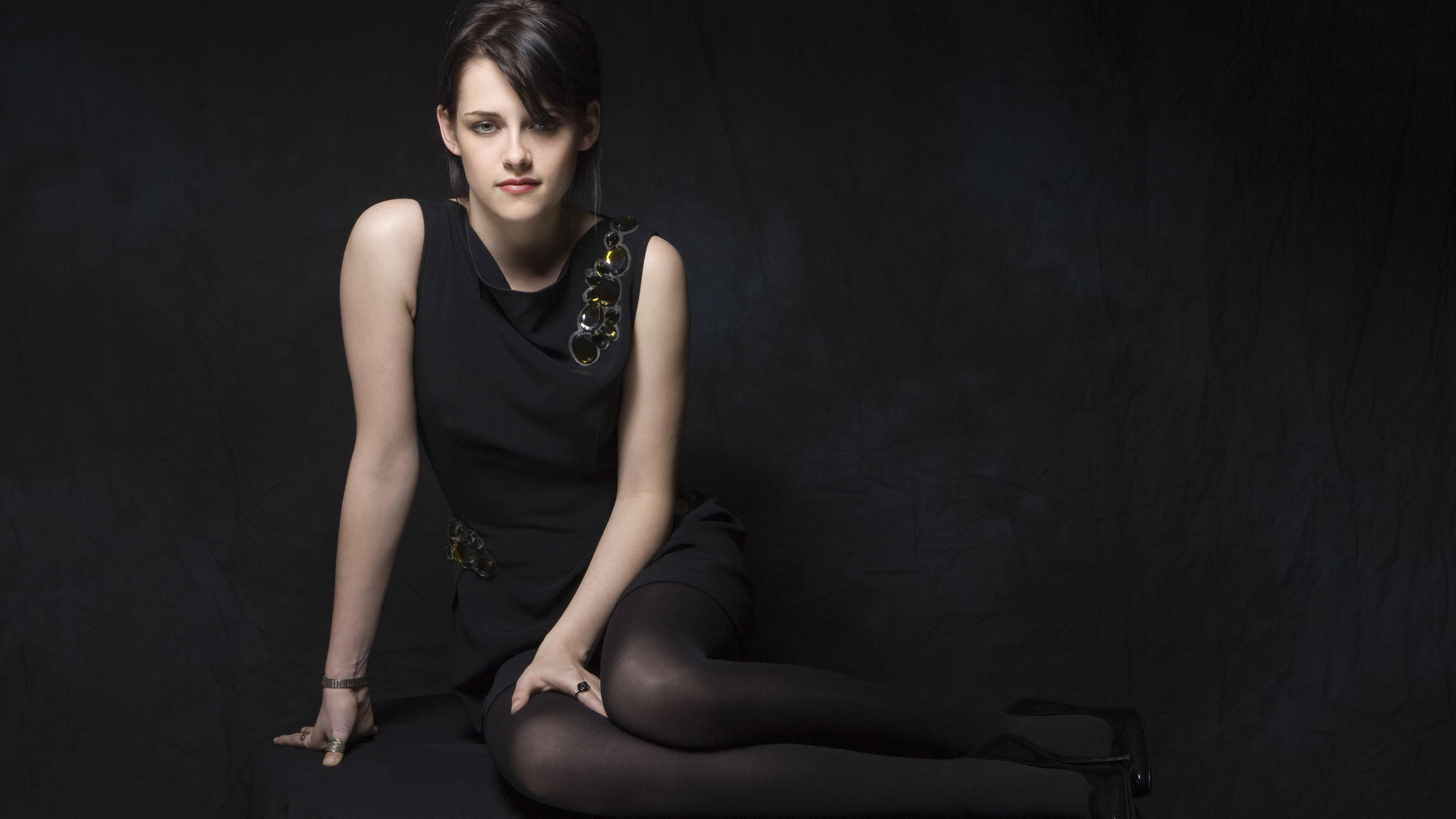 Kristen Stewart, USA Today photoshoot, Hollywood glamour, Ultra HD, 3840x2160 4K Desktop