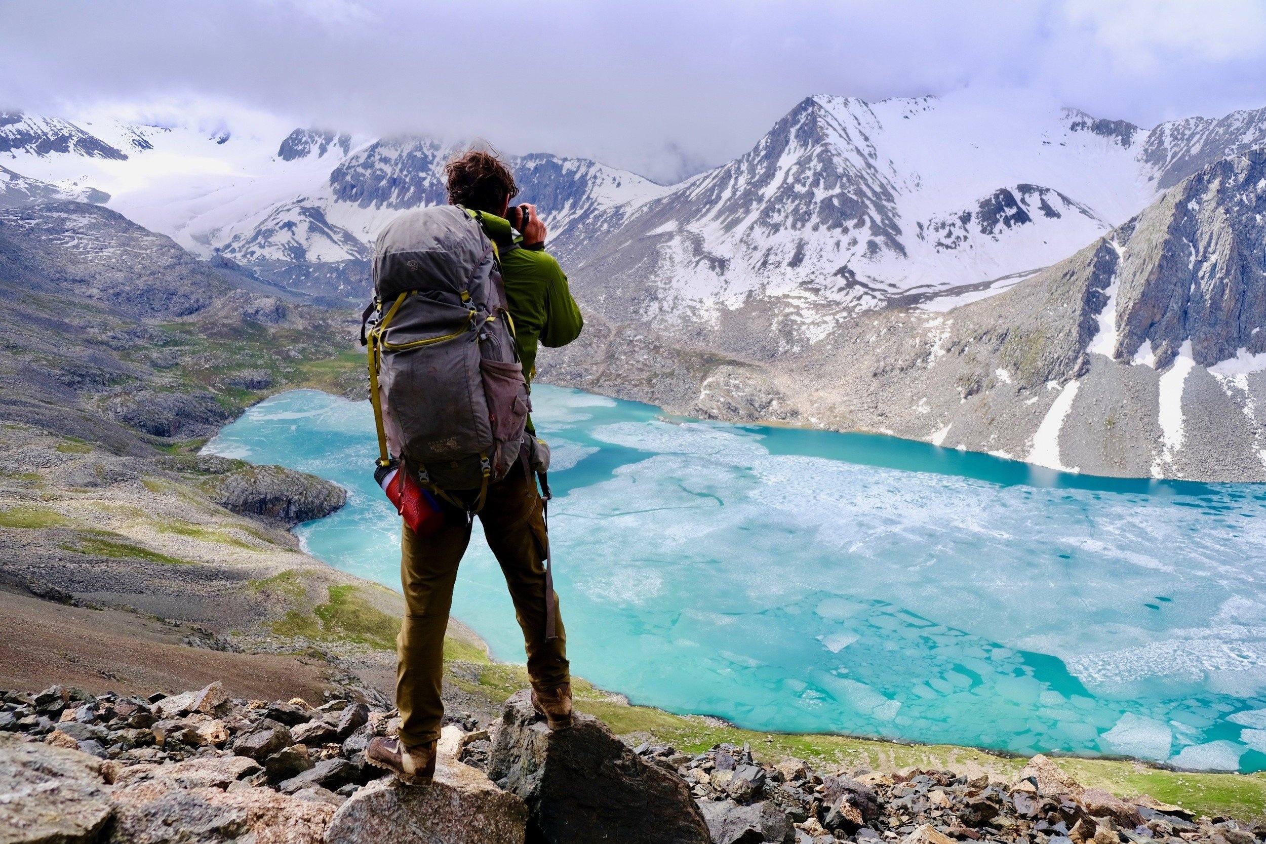 Lake Ala-Kul, Backpacking Wallpaper, 2500x1670 HD Desktop