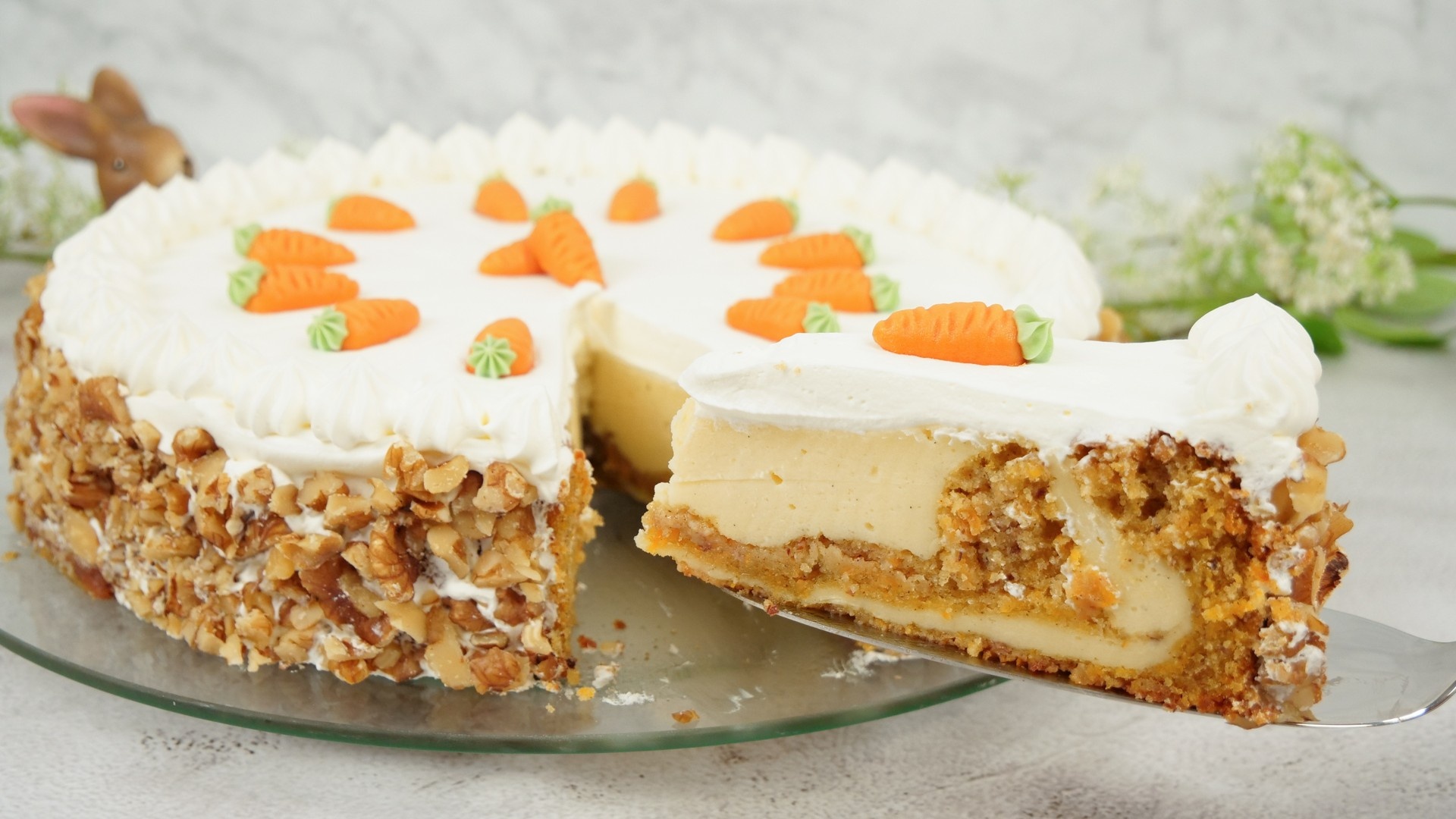 Carrot cake cheesecake, Moist carrot cake, Creamy cheesecake, Flavorful fusion, 1920x1080 Full HD Desktop