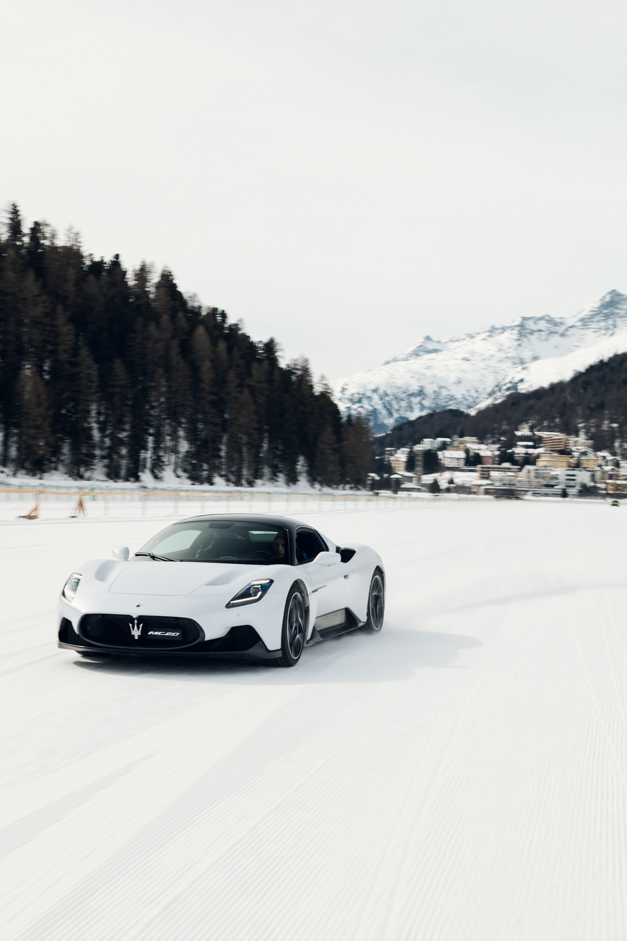 Maserati MC20, MC20 Companion, Exotic supercar, Car lab news, 1280x1920 HD Phone