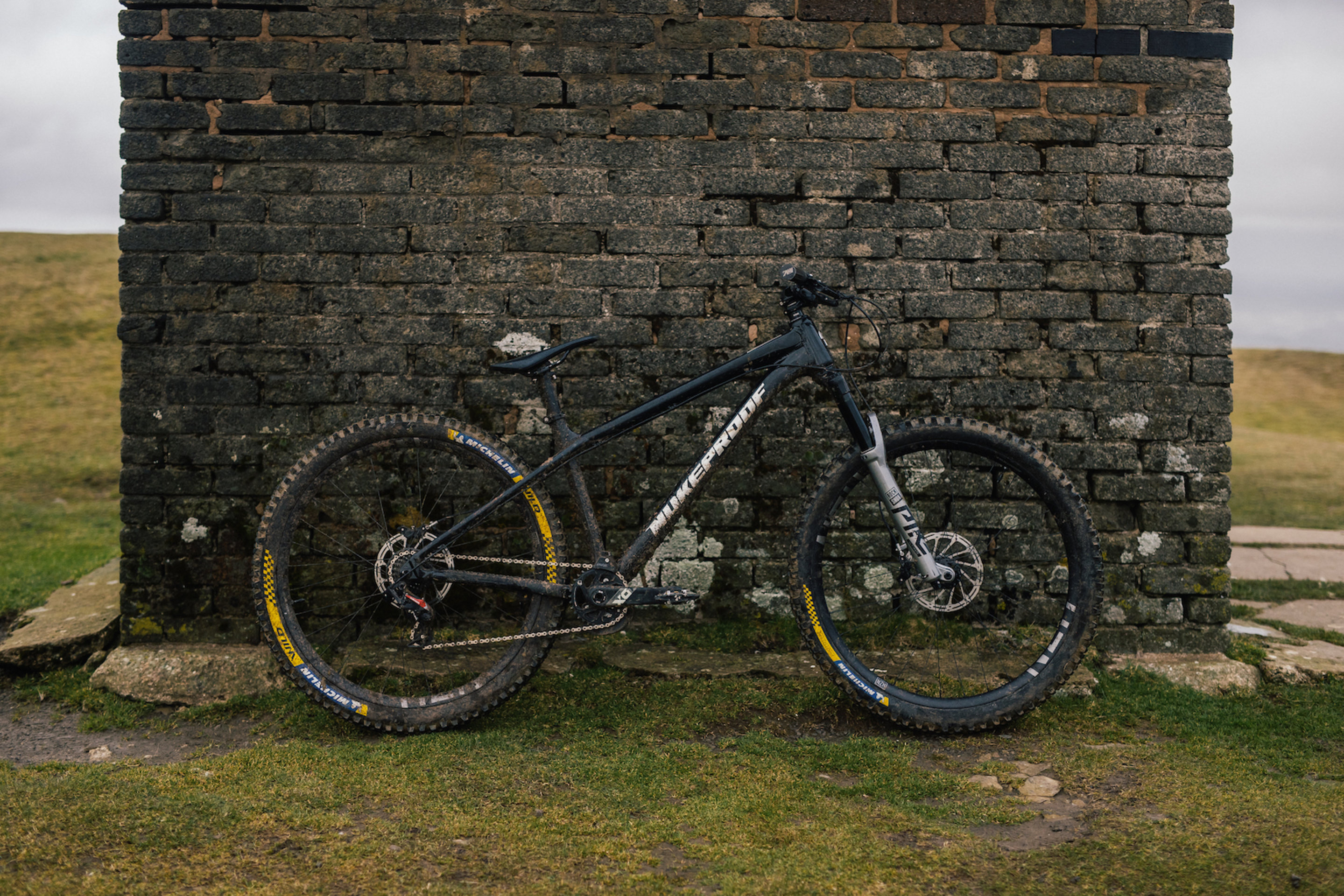 New Nukeproof Scout V3, Classic story, 2880x1920 HD Desktop