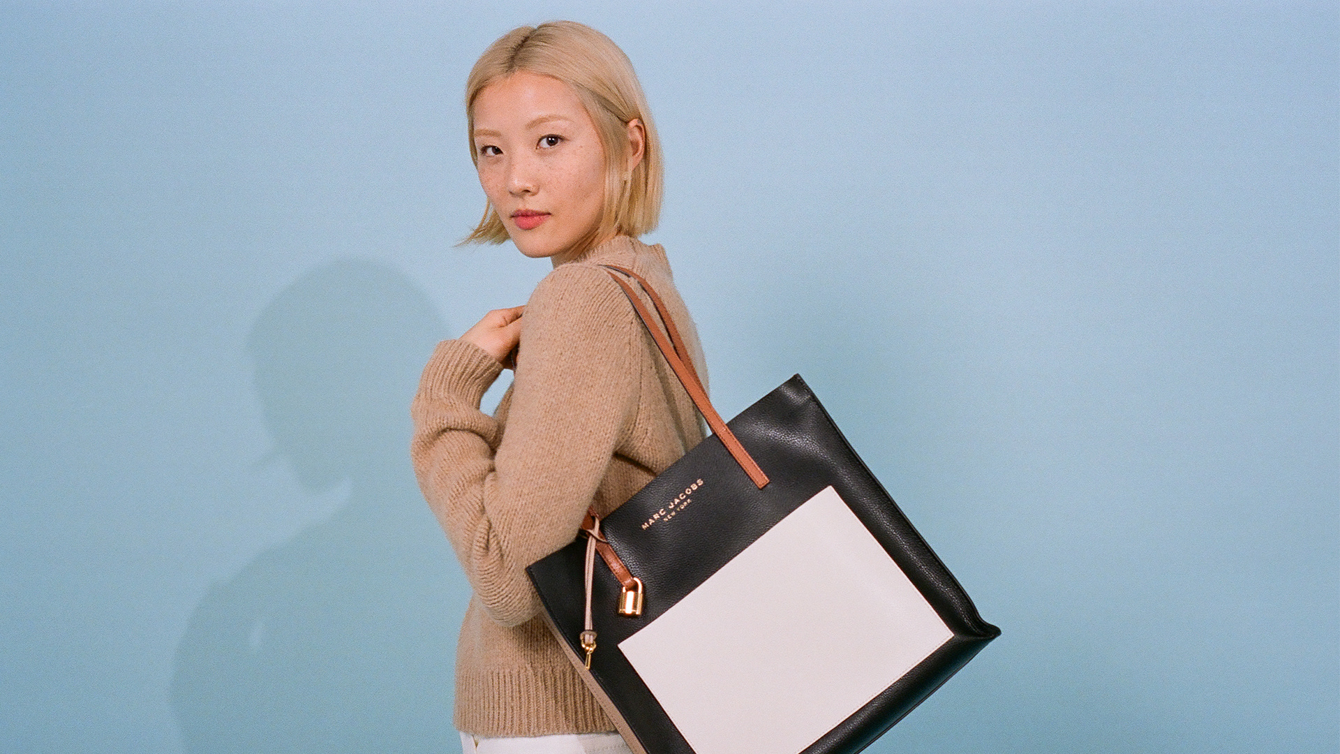 Marc Jacobs, Outlet store, Paris, La Valle Village, 1920x1080 Full HD Desktop