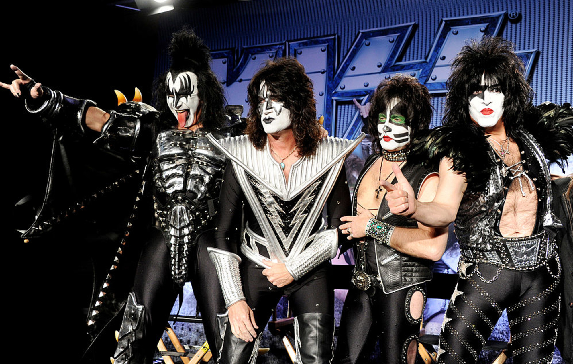 Roosevelt Hotel 2012, KISS Wallpaper, 2000x1270 HD Desktop