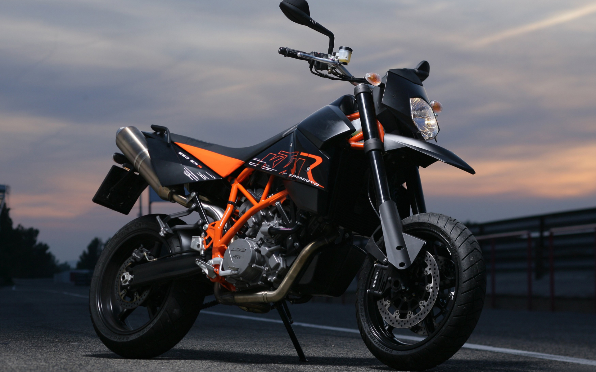 KTM 950 SM, Supermoto Wallpaper, 1920x1200 HD Desktop