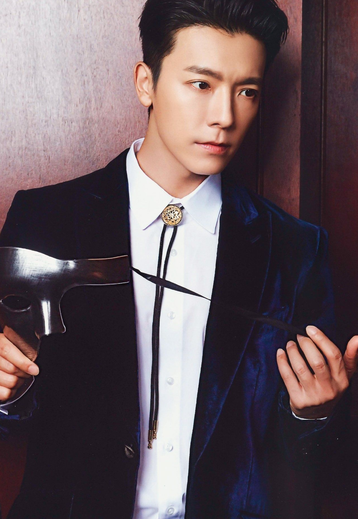 Lee Dong-Hae, Twitter fandom, Super Junior's pride, Kpop enthusiasm, 1420x2050 HD Phone