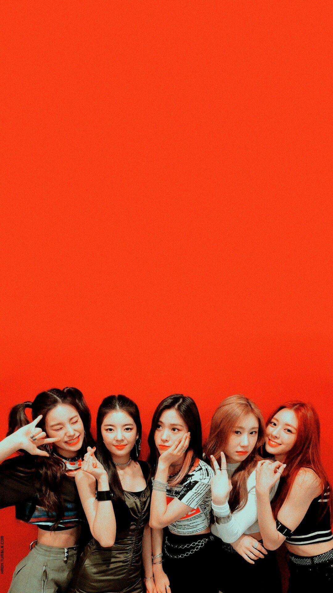 Kpop wallpaperslockscreen, ITZY fandom, Visual delights, Fan love, 1080x1920 Full HD Phone