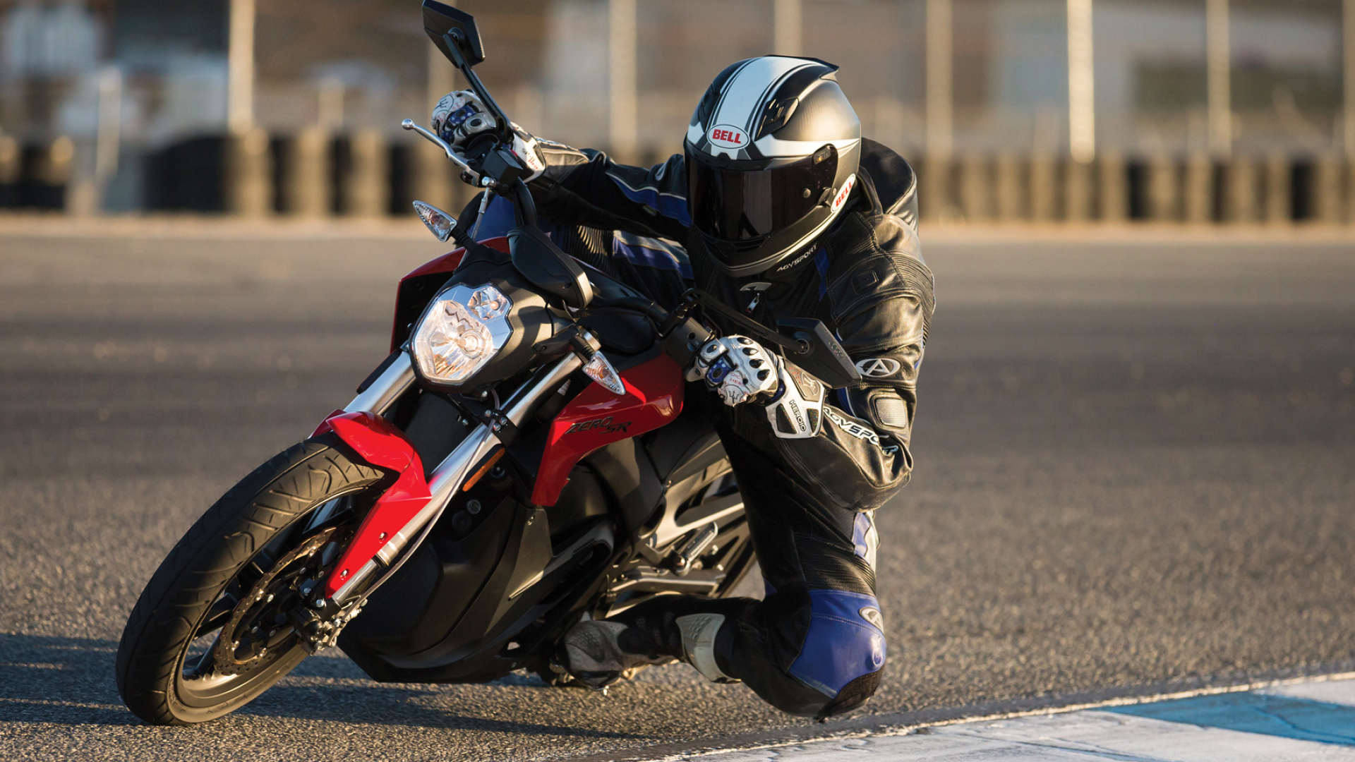 Zero SR, Electric power, Sleek design, Wide road capabilities, 1920x1080 Full HD Desktop