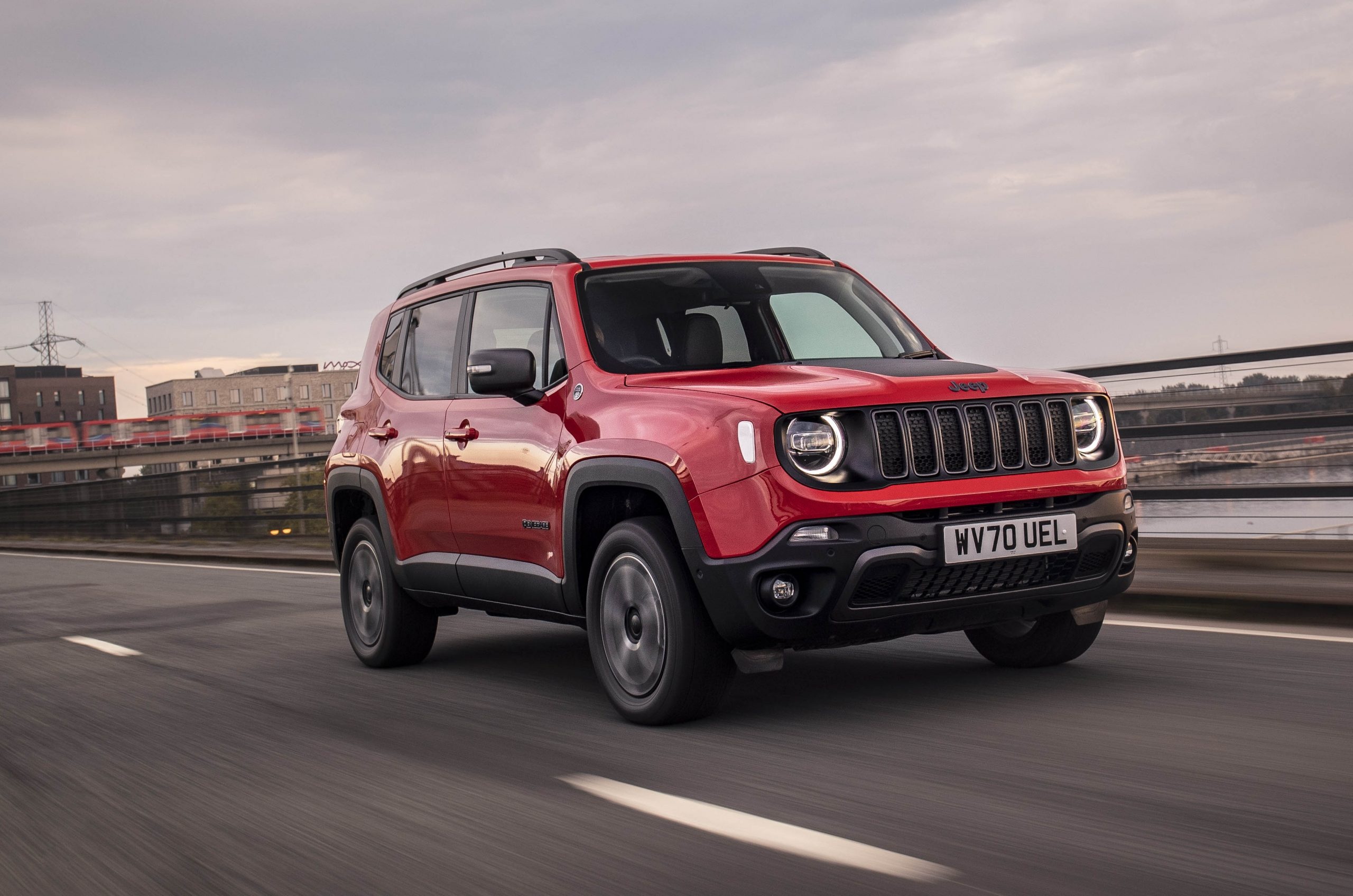 Jeep Renegade 4xe Trailhawk, UK review, Automotive news, Sustainable mobility, 2560x1700 HD Desktop