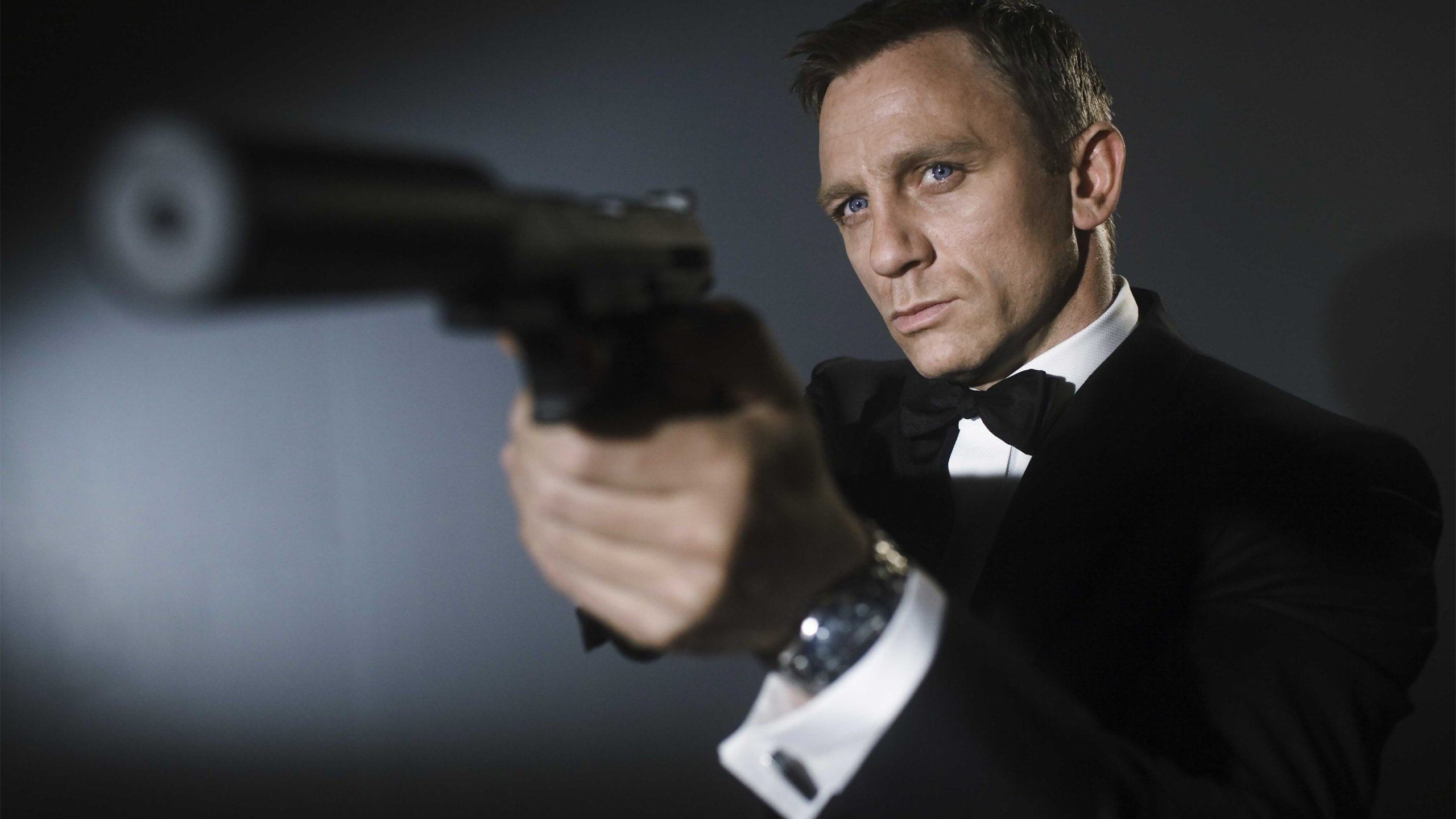 James Bond, Casino Royale Wallpaper, 2560x1440 HD Desktop