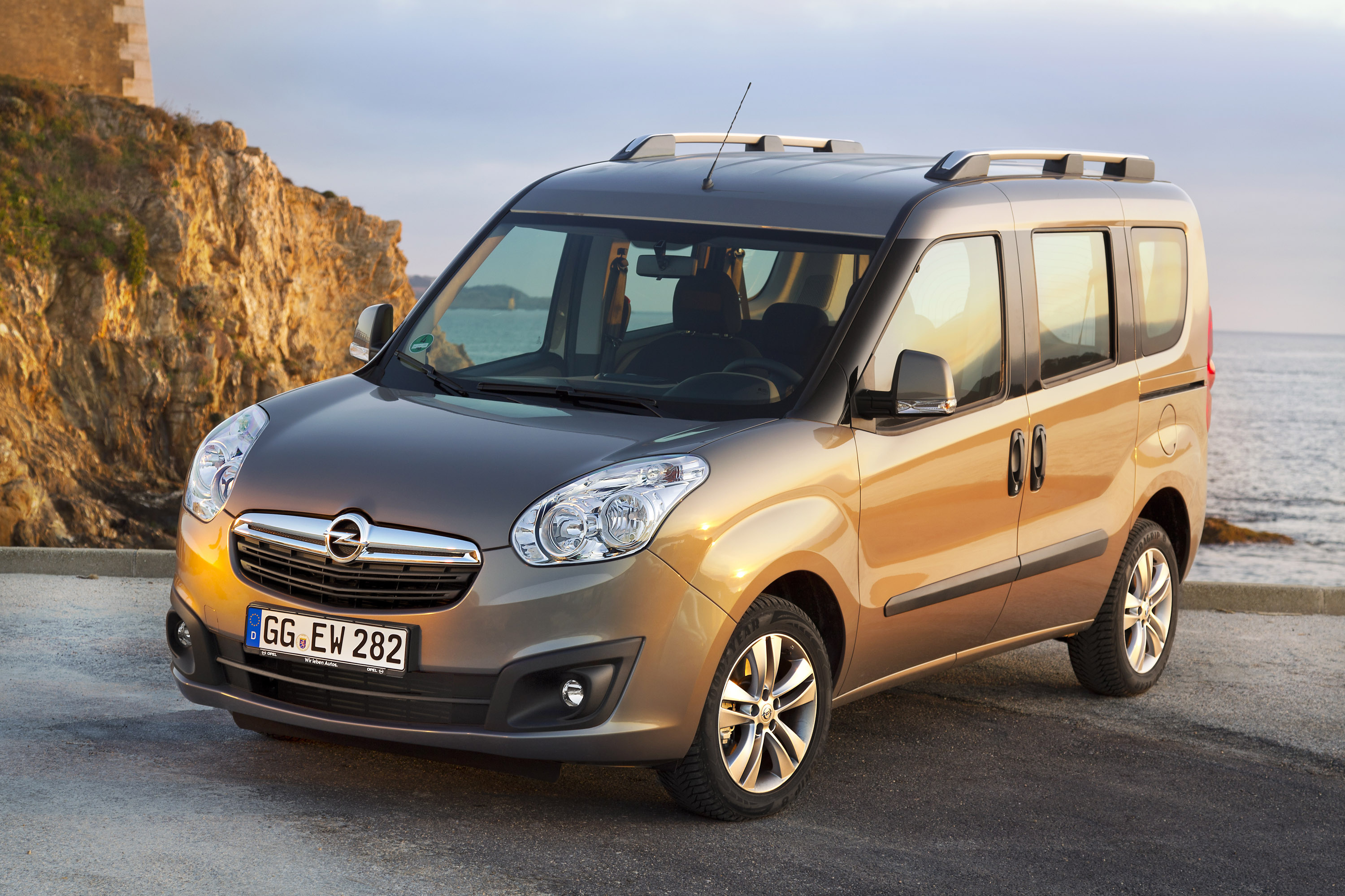 Opel Combo, 2013 model, Car HD pictures, Auto, 3000x2000 HD Desktop