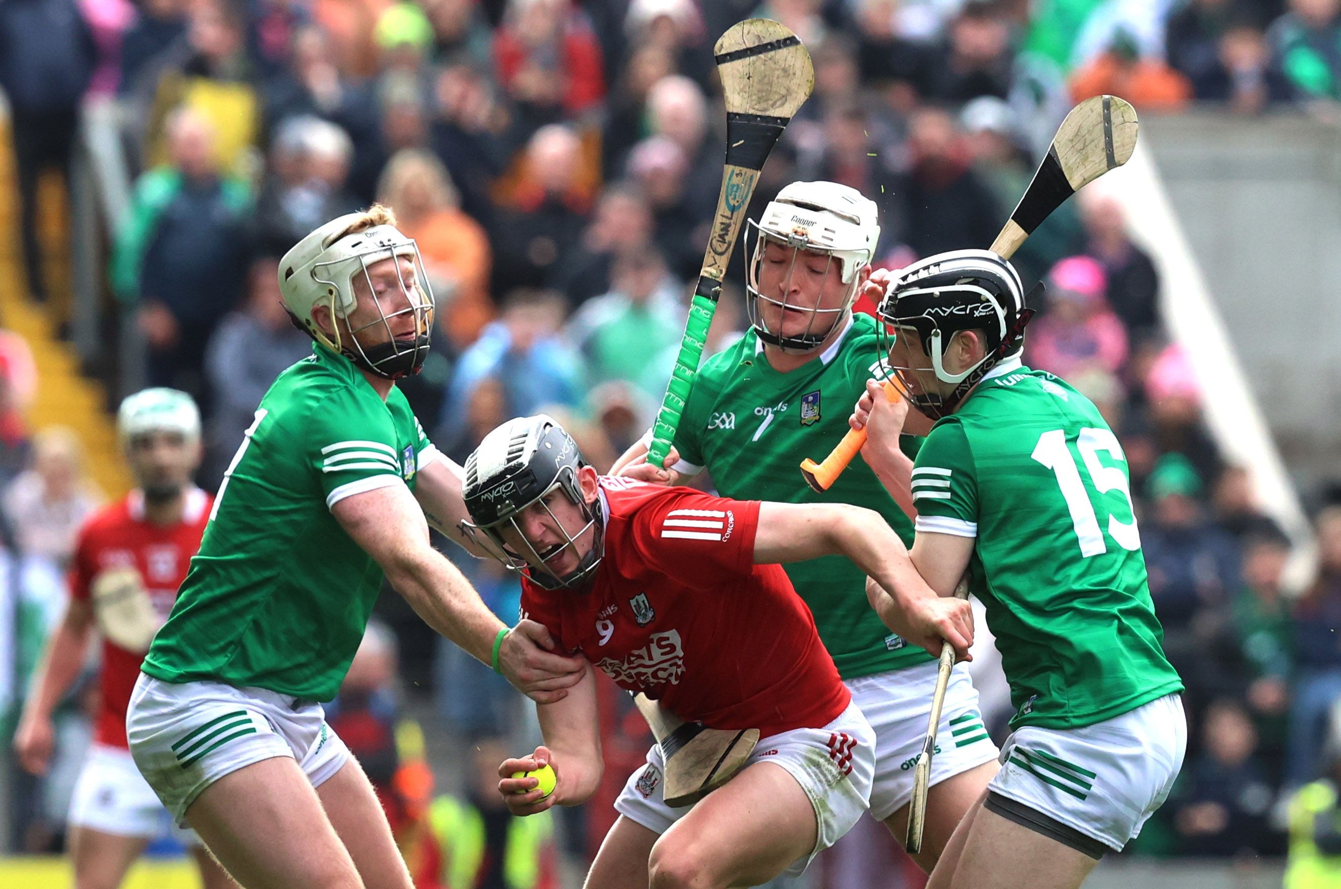 Munster Championship, Hurling Wallpaper, 2660x1760 HD Desktop