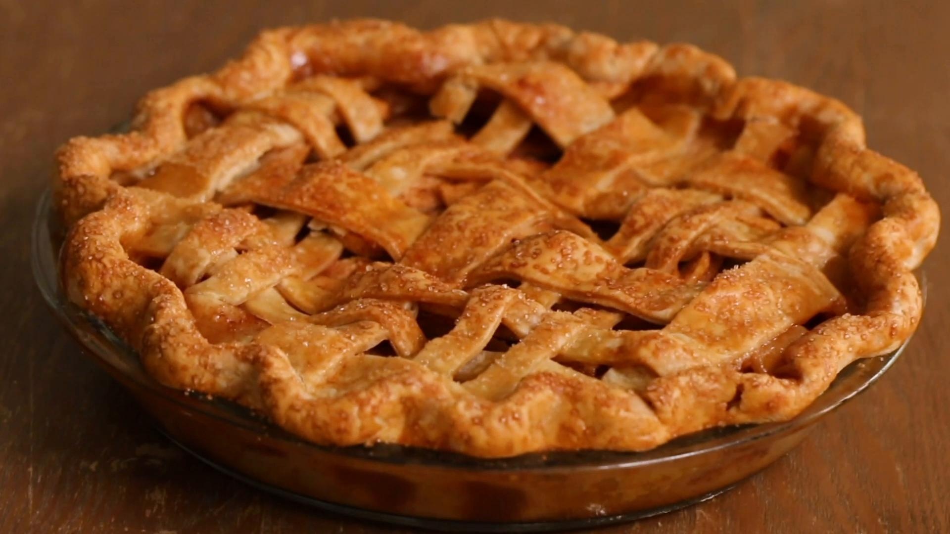 Apple pie recipe, Tasty 60 minutes, Delicious homemade dessert, Flaky crust, 1920x1080 Full HD Desktop