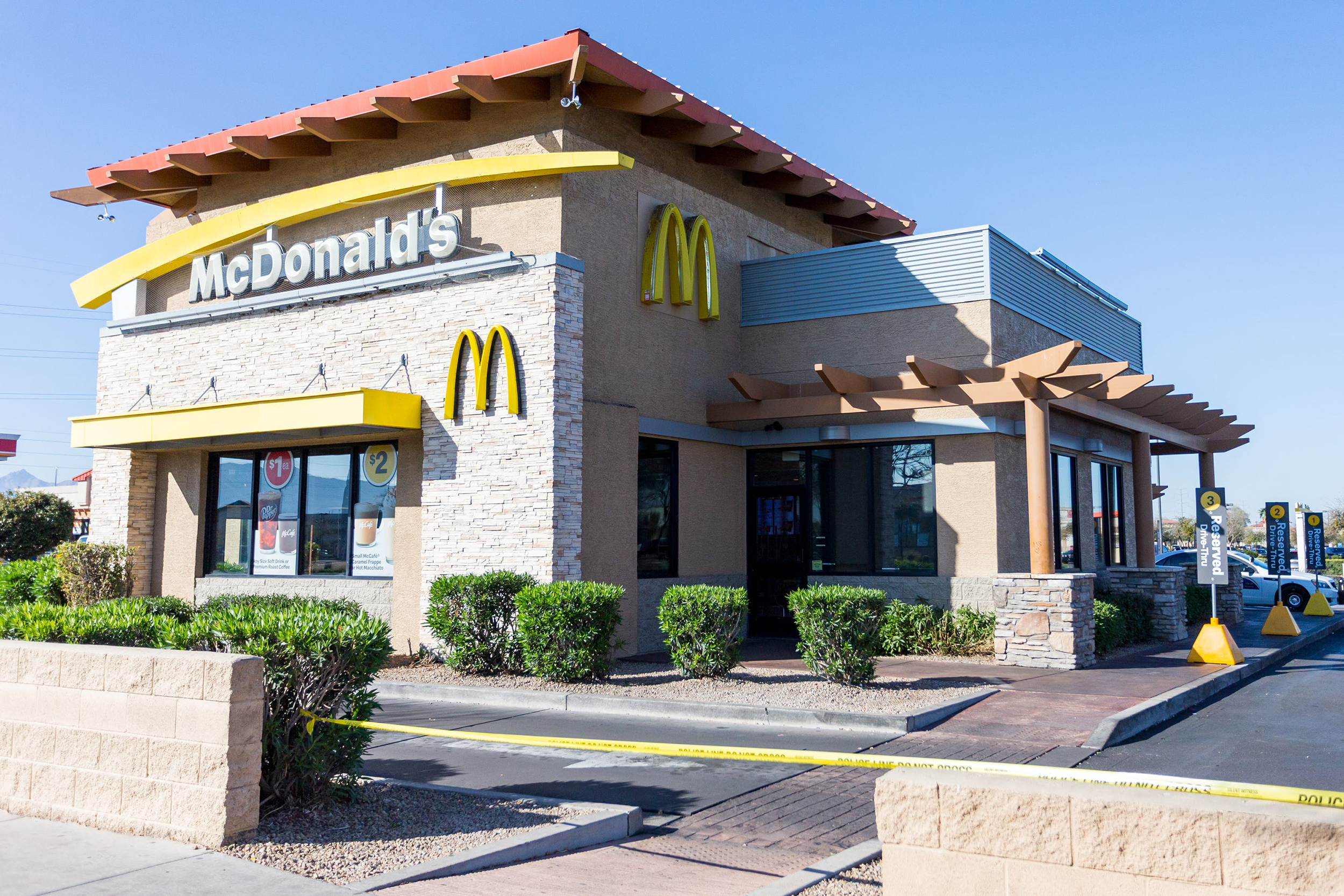 Teen suspect in McDonald's crime, Surrendered to authorities, 2500x1670 HD Desktop