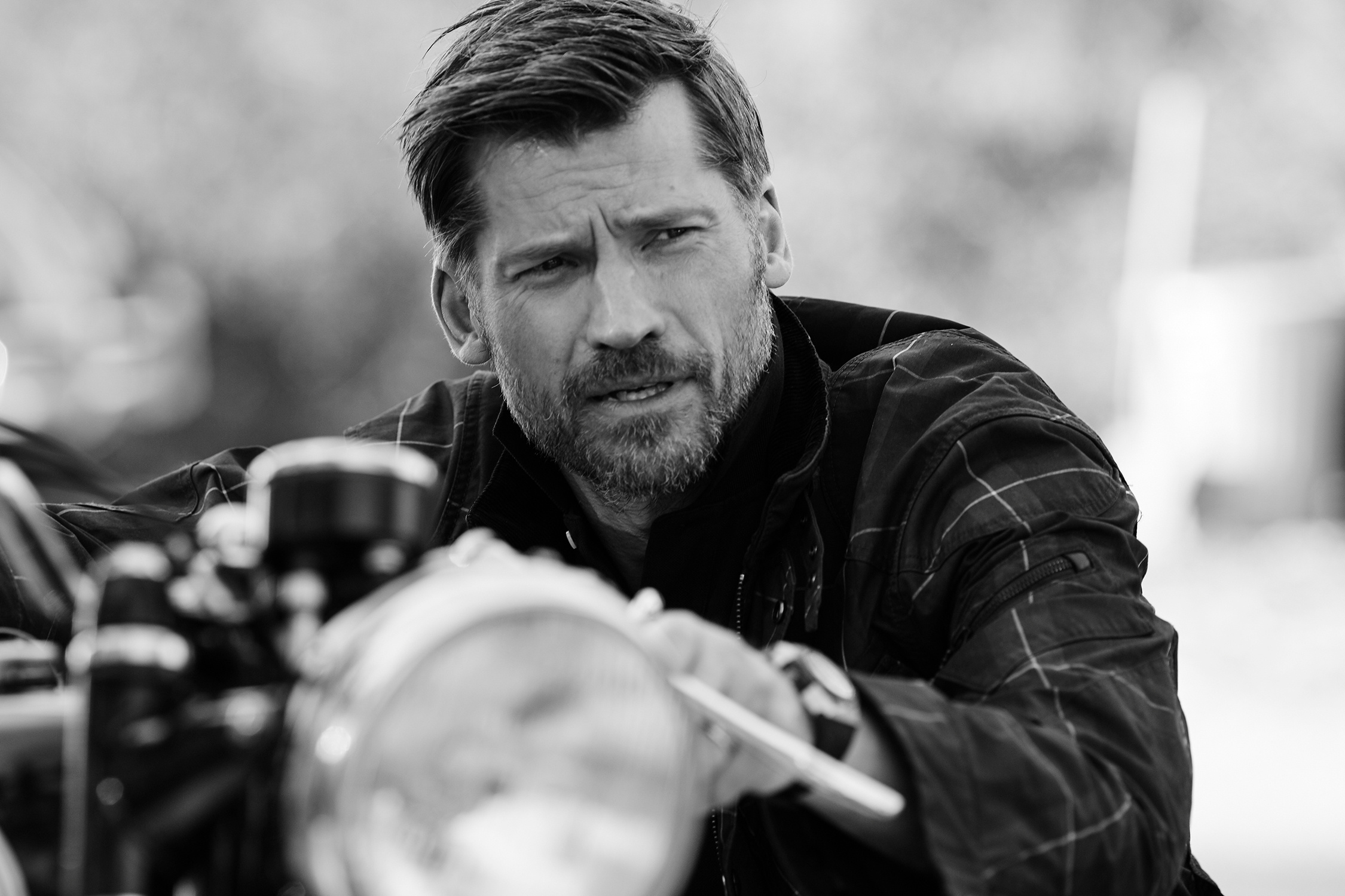 Motorcycle Actor, Black and White, Bokeh, Nikolaj Coster-Waldau, 2250x1500 HD Desktop