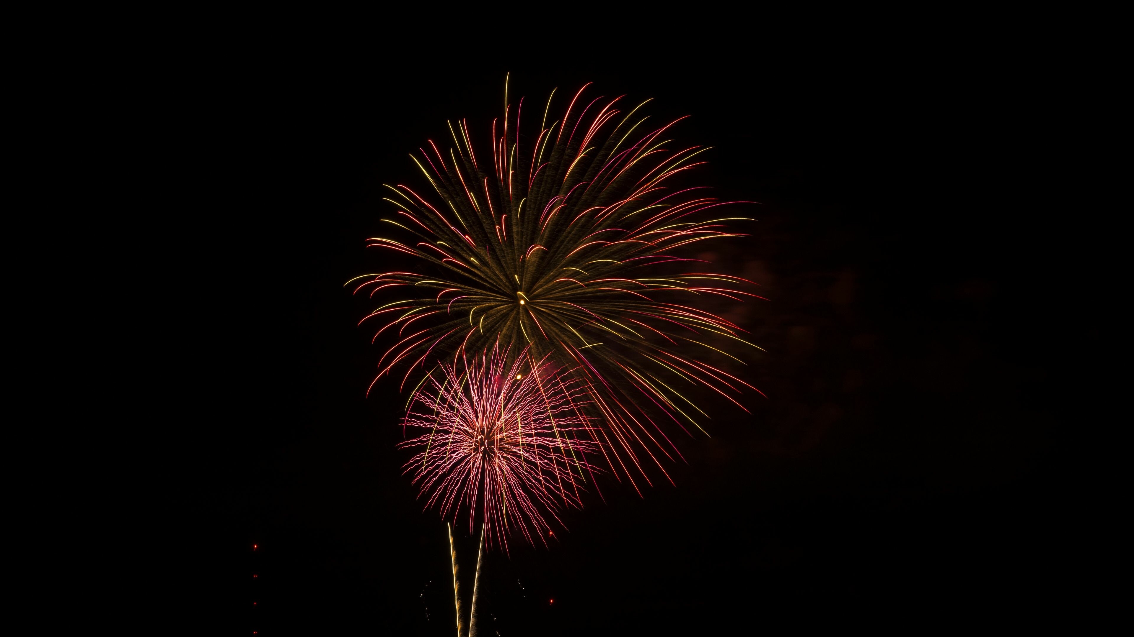 Celebration, Salute fireworks, Celebration rays, Sparks, 3840x2160 4K Desktop