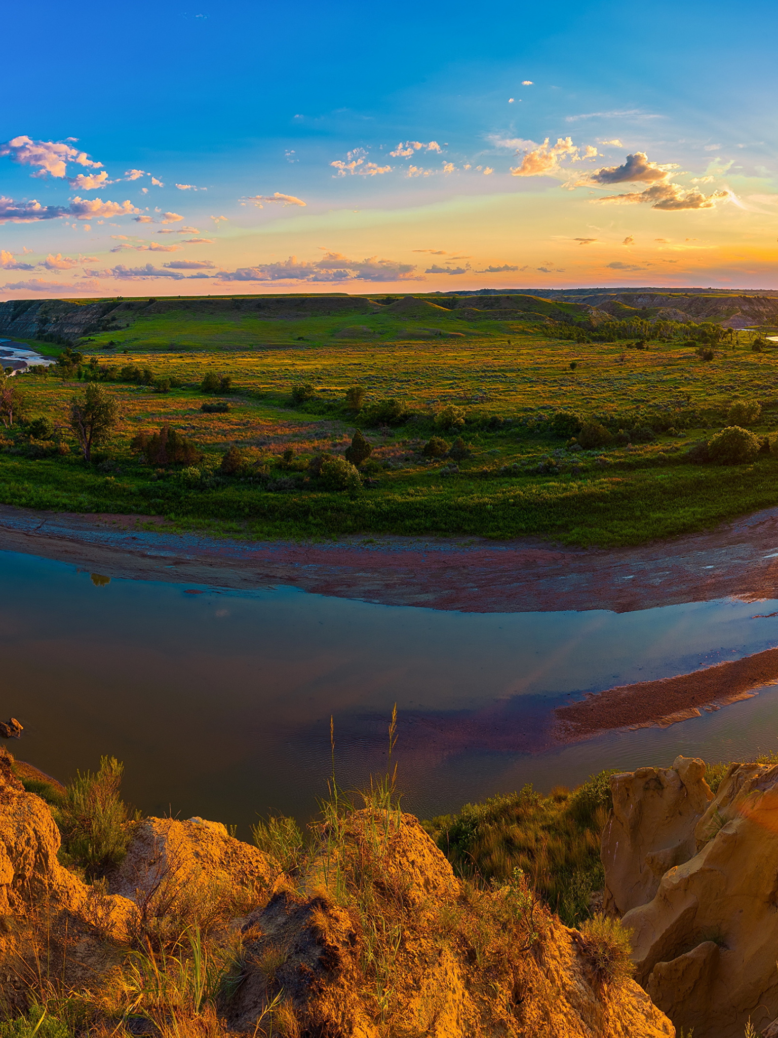 Theodore Roosevelt National Park, Medora nature, USA, Desktop, 1540x2050 HD Phone