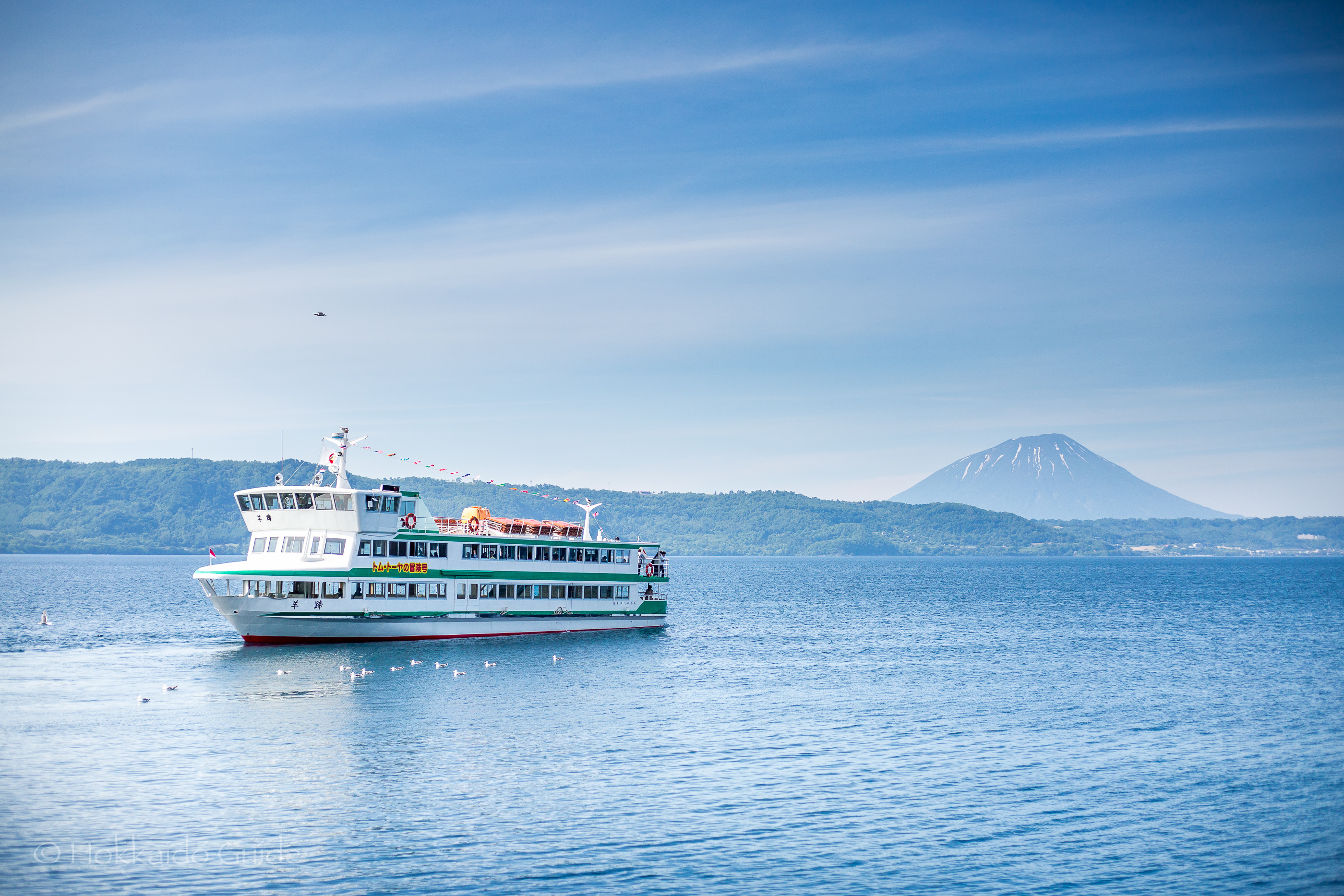 Lake Toya ferry, Hokkaido cruise, Scenic water travel, Japanese landscapes, 2800x1870 HD Desktop