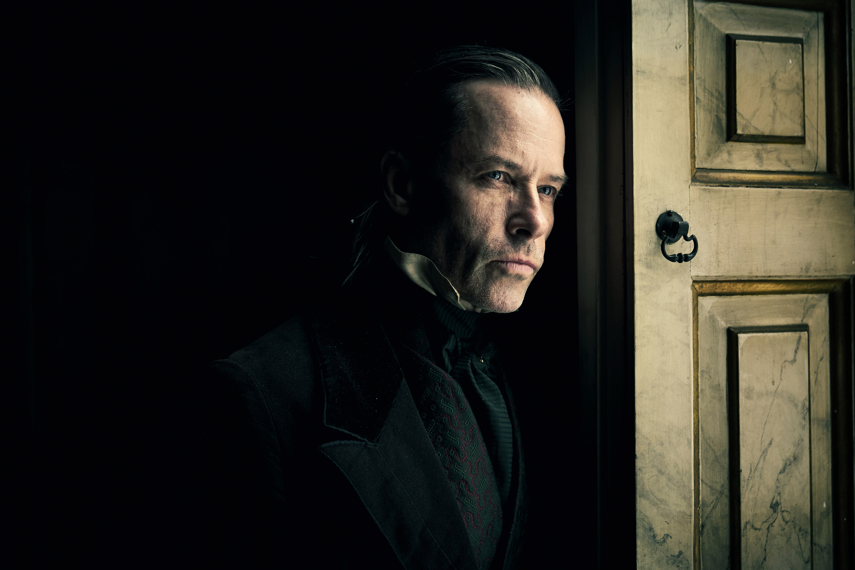 Guy Pearce, Christmas Carol, Brutal adaptation, Charles Dickens, 3000x2000 HD Desktop