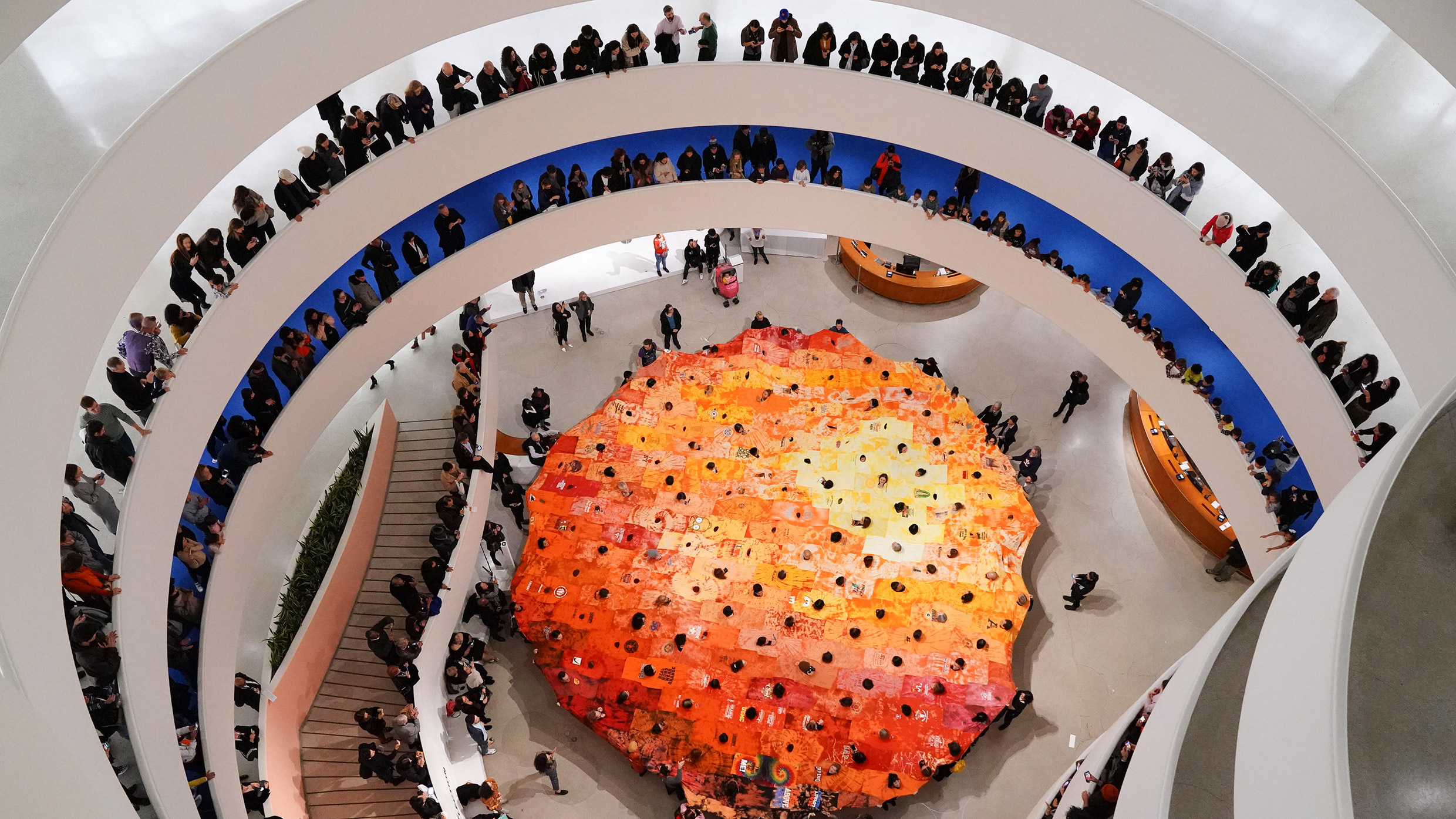 Community, Guggenheim museums, Foundation, Artistic expression, 2480x1400 HD Desktop