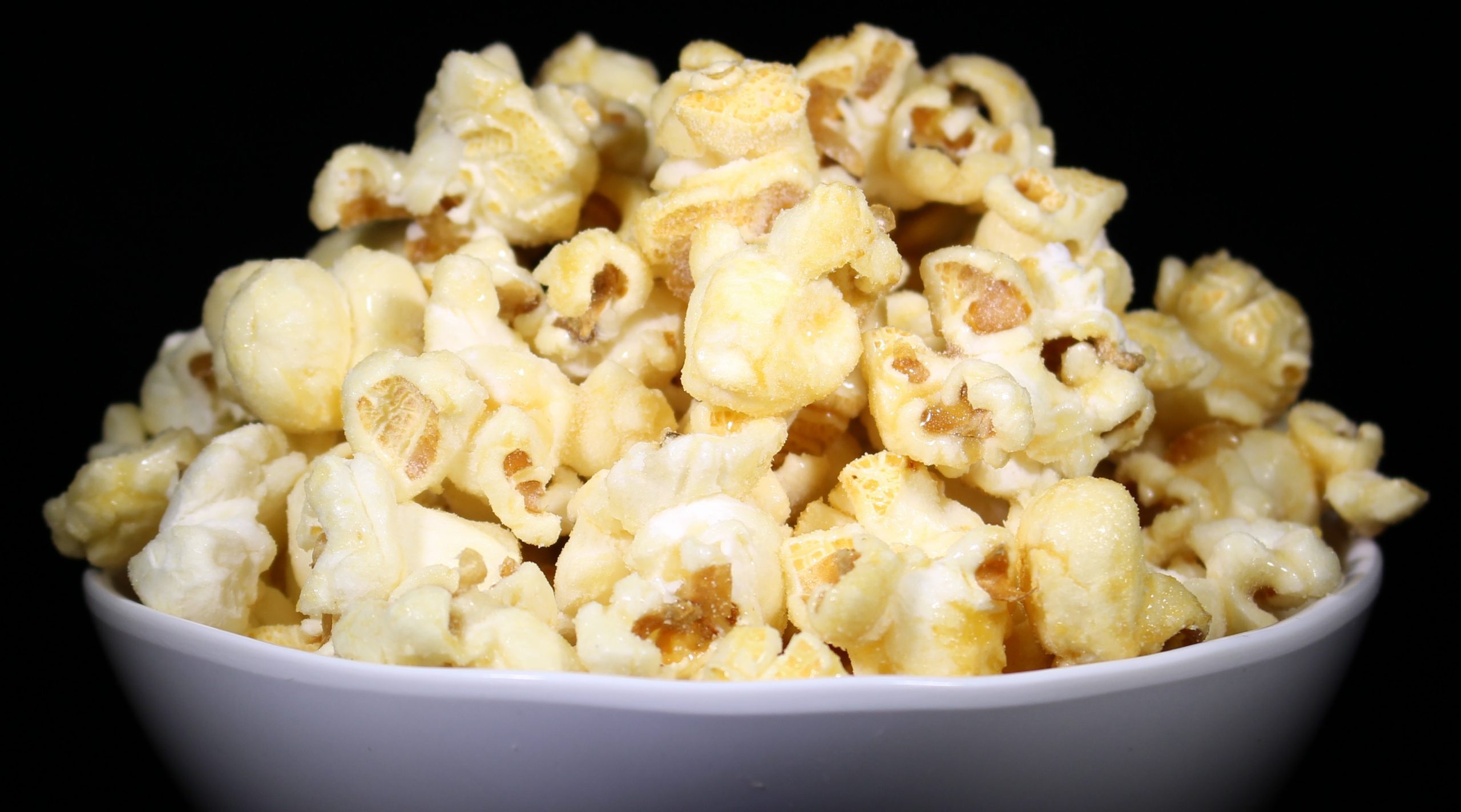 Kettle corn, Popcorn Wallpaper, 2560x1430 HD Desktop