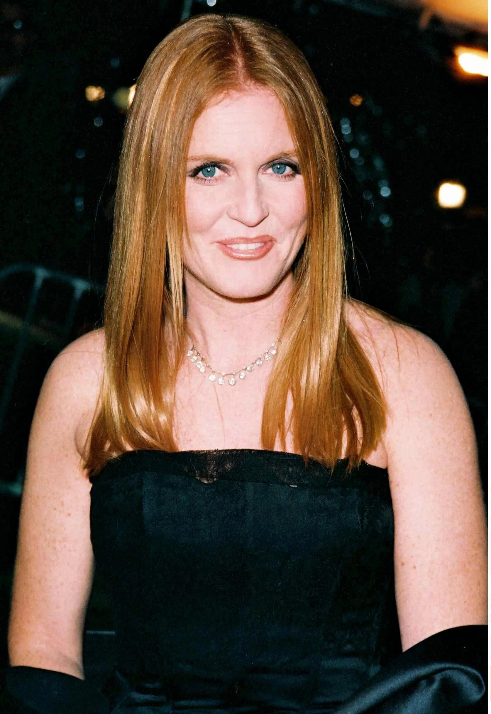 Sarah Ferguson, Wedding, Divorce, Reunion rumors, 1680x2440 HD Phone