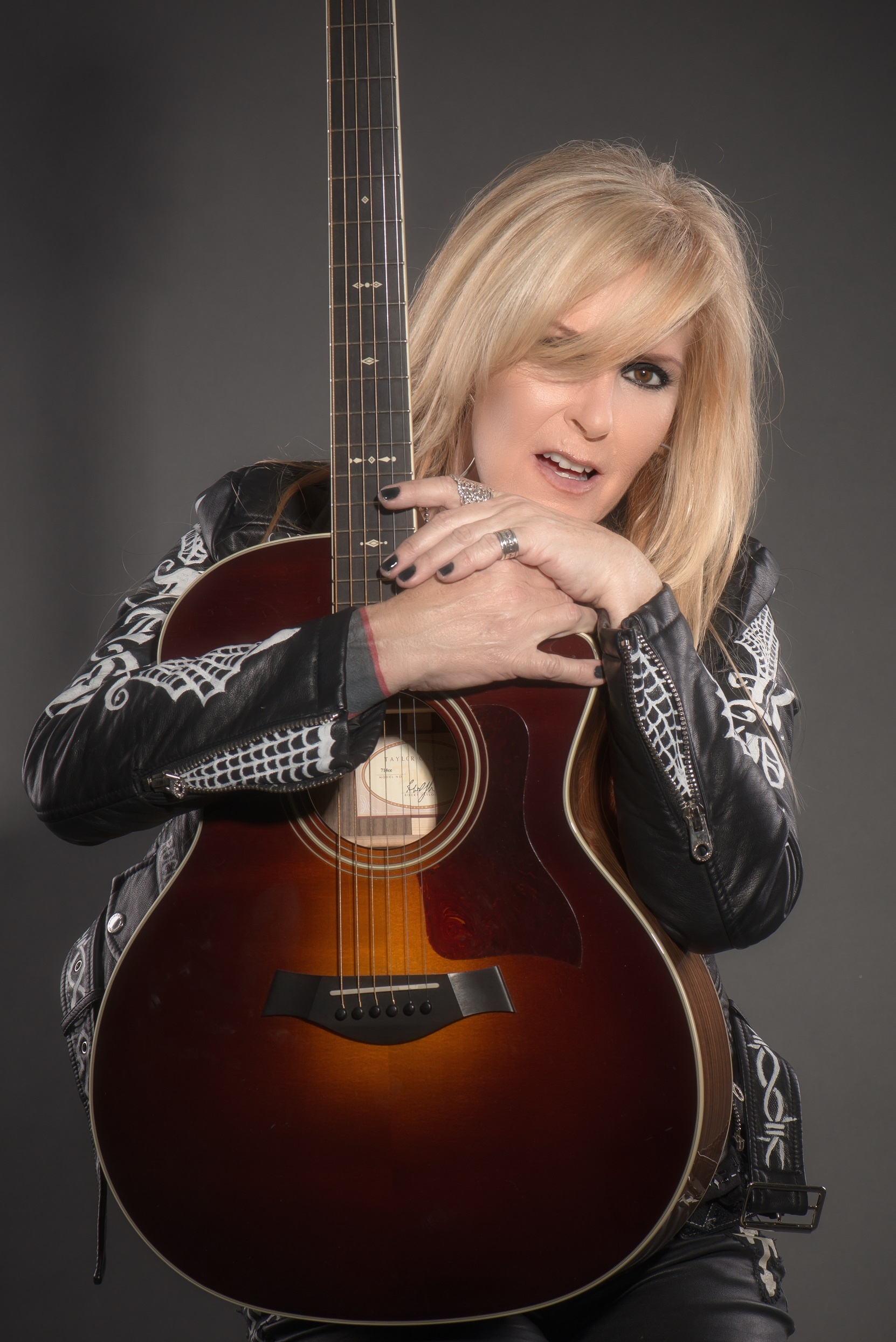 Countdown to Lita Ford, Bookpeople, 3 days, Music, 1670x2490 HD Phone