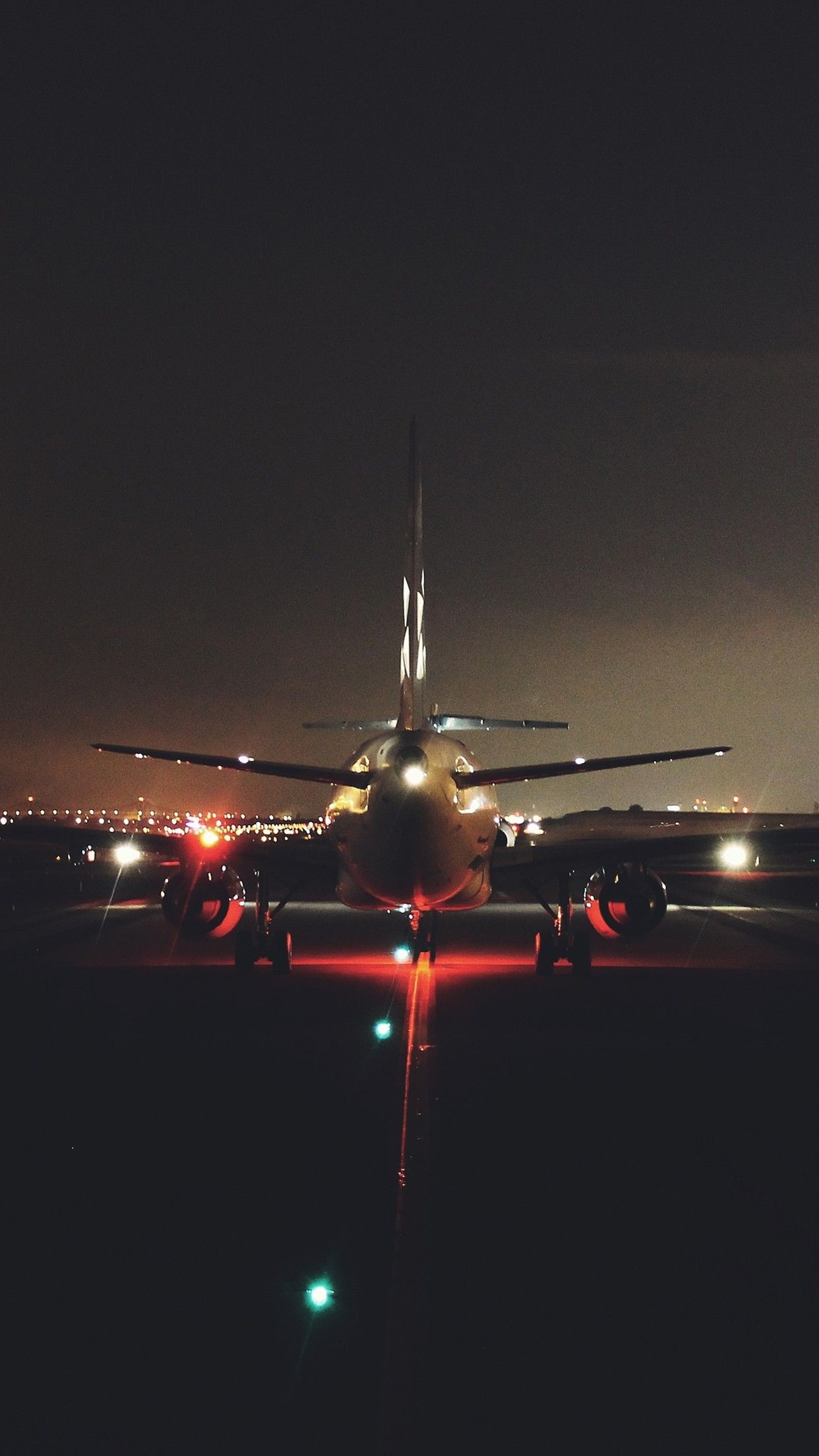 Airport view, 4k resolution, Travel destinations, Air travel, 1250x2210 HD Phone