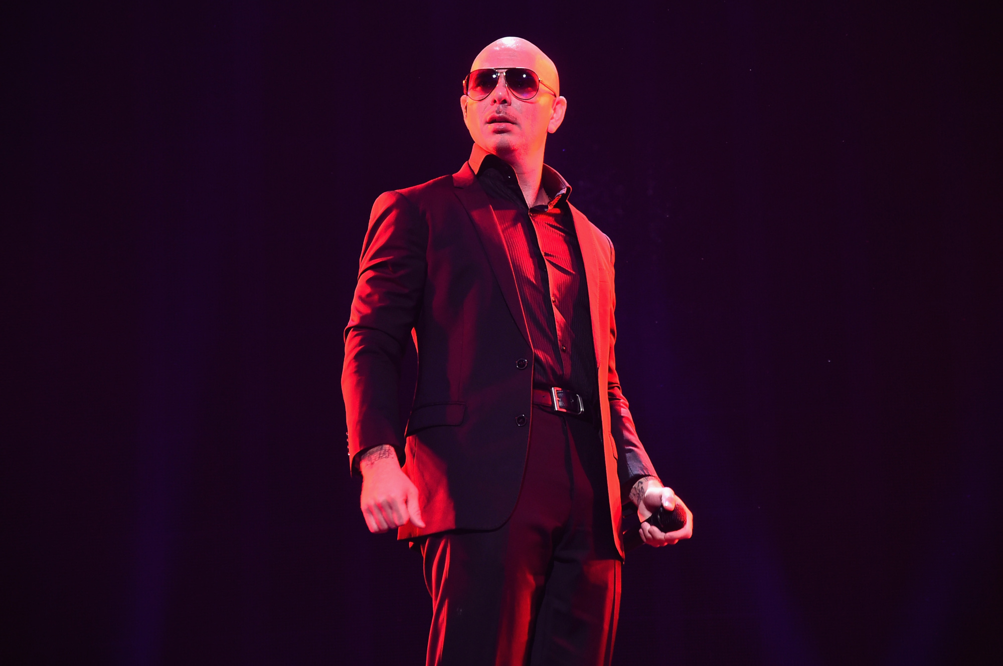 Pitbull HD, Wallpaper background image, Rapper, Music, 2000x1330 HD Desktop