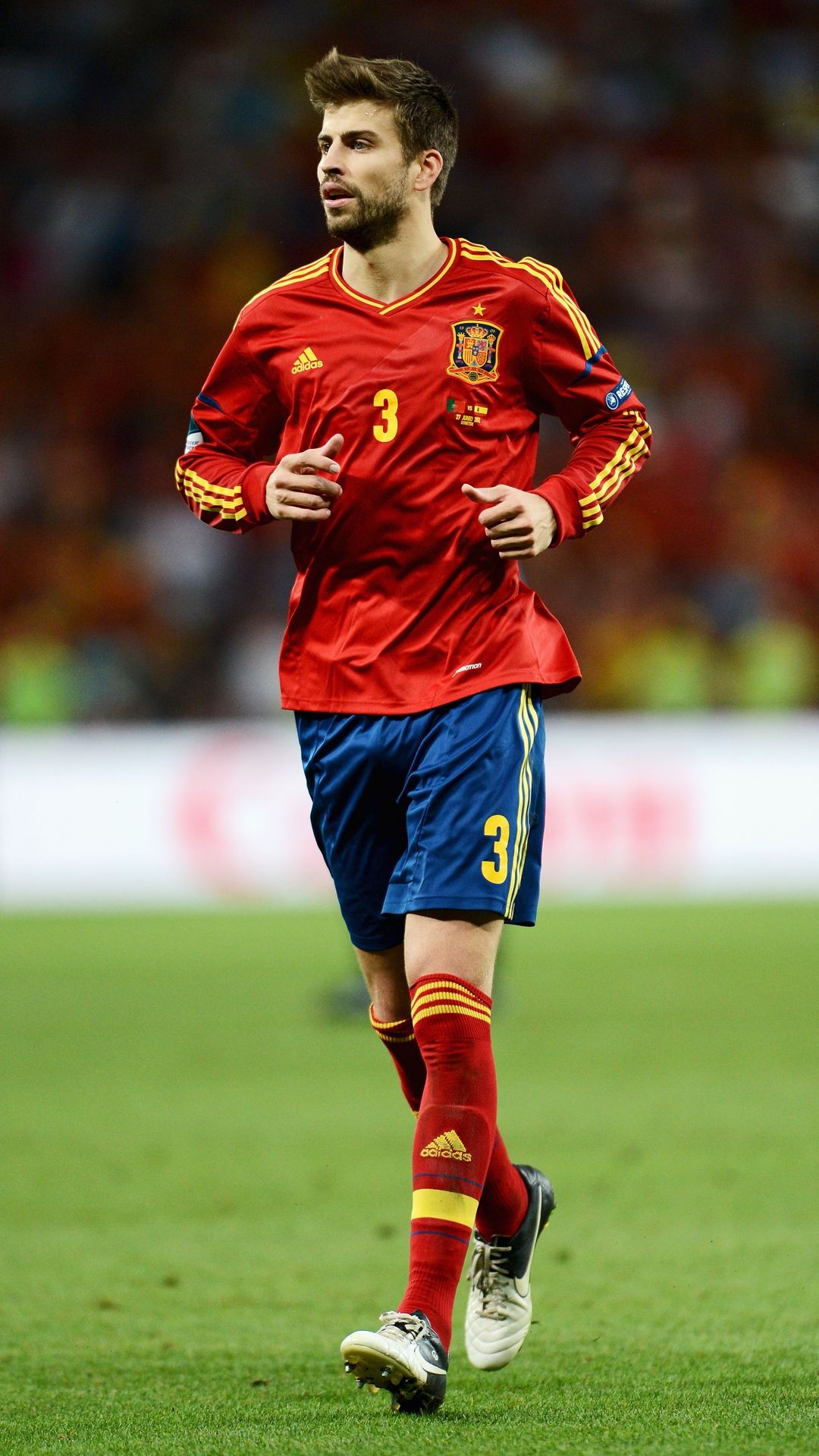 Euro 2012, Gerard Pique Wallpaper, 1080x1920 Full HD Phone